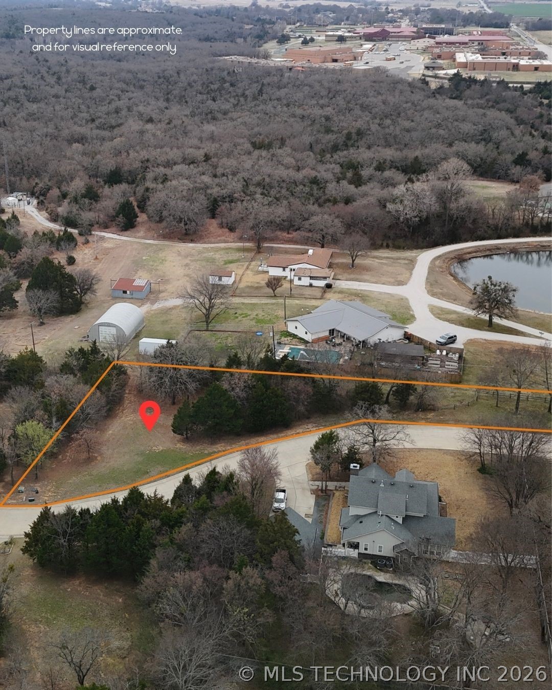 3542 Highland Oaks Property Photo 1