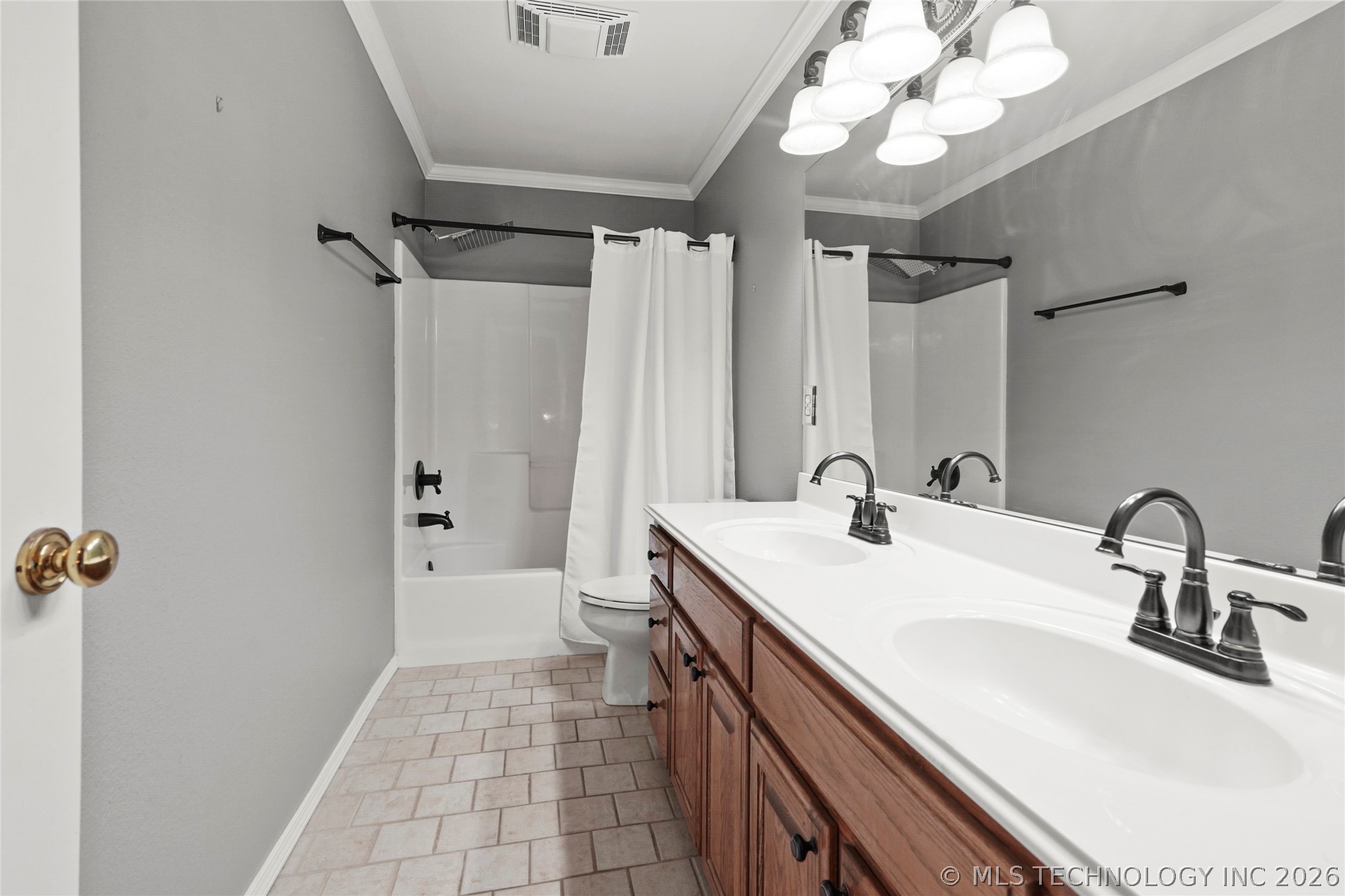 1474 S 271 West Avenue Property Photo 26