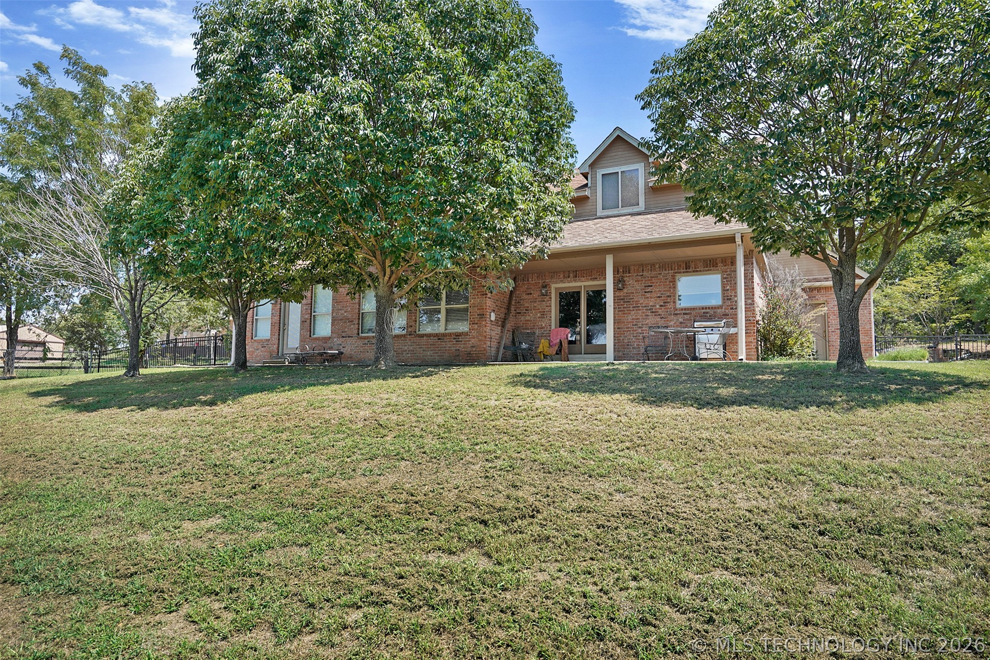 1474 S 271 West Avenue Property Photo 30