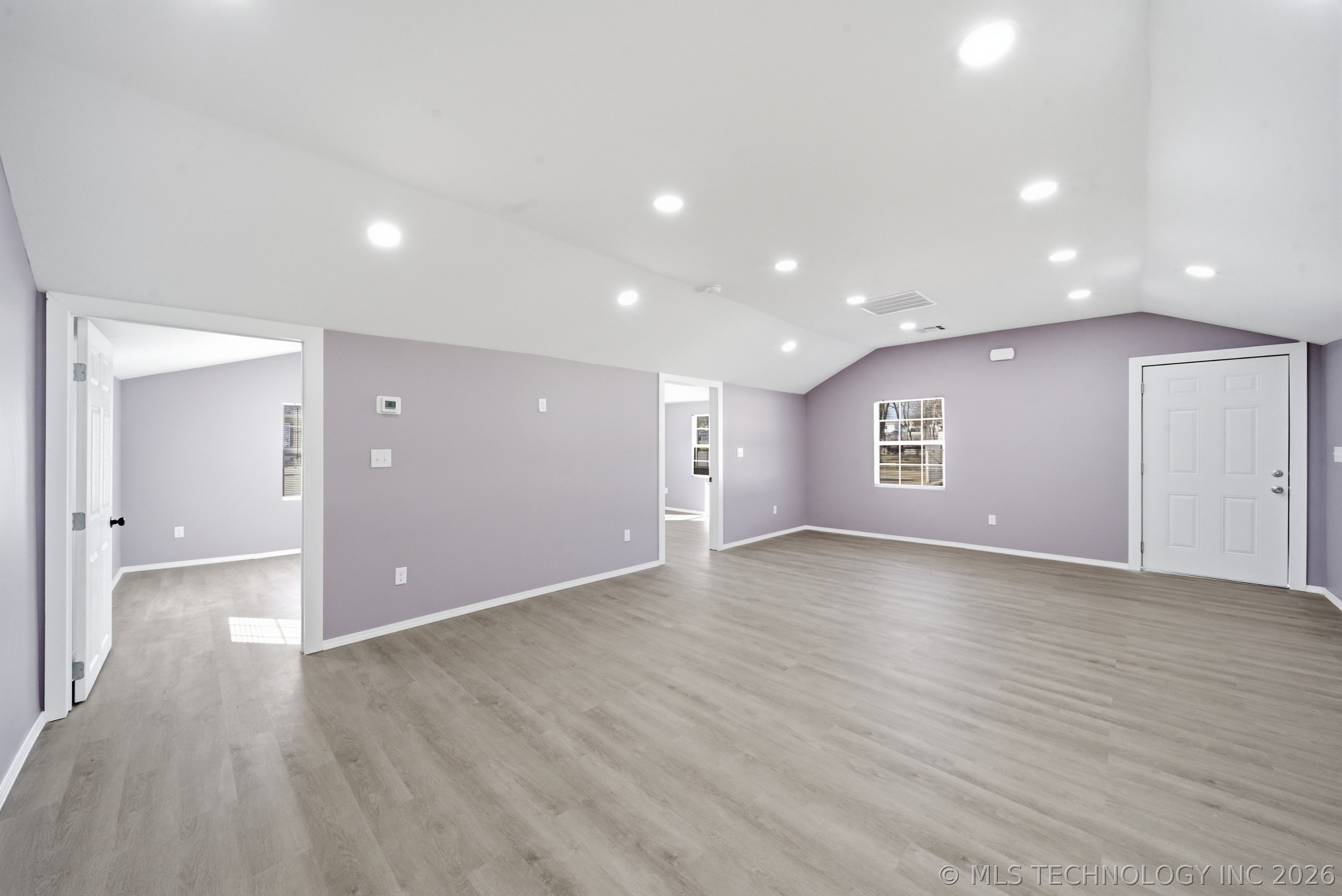 6206 W 62nd Street Property Photo 5