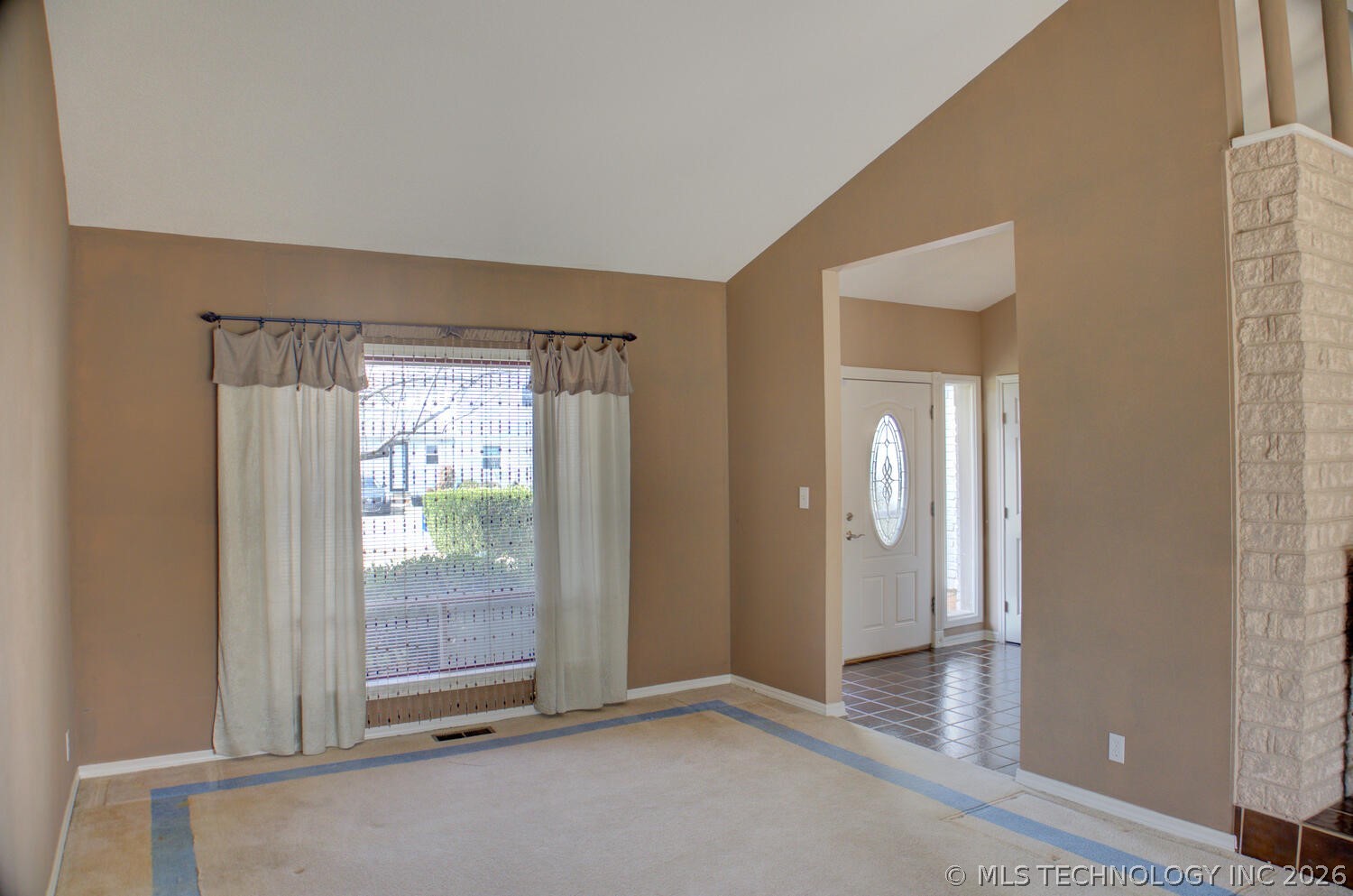 3805 S Canton Avenue Property Photo 4