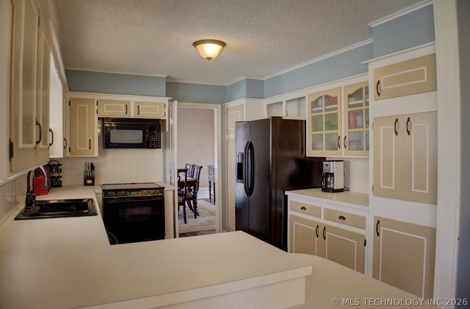 3805 S Canton Avenue Property Photo 15