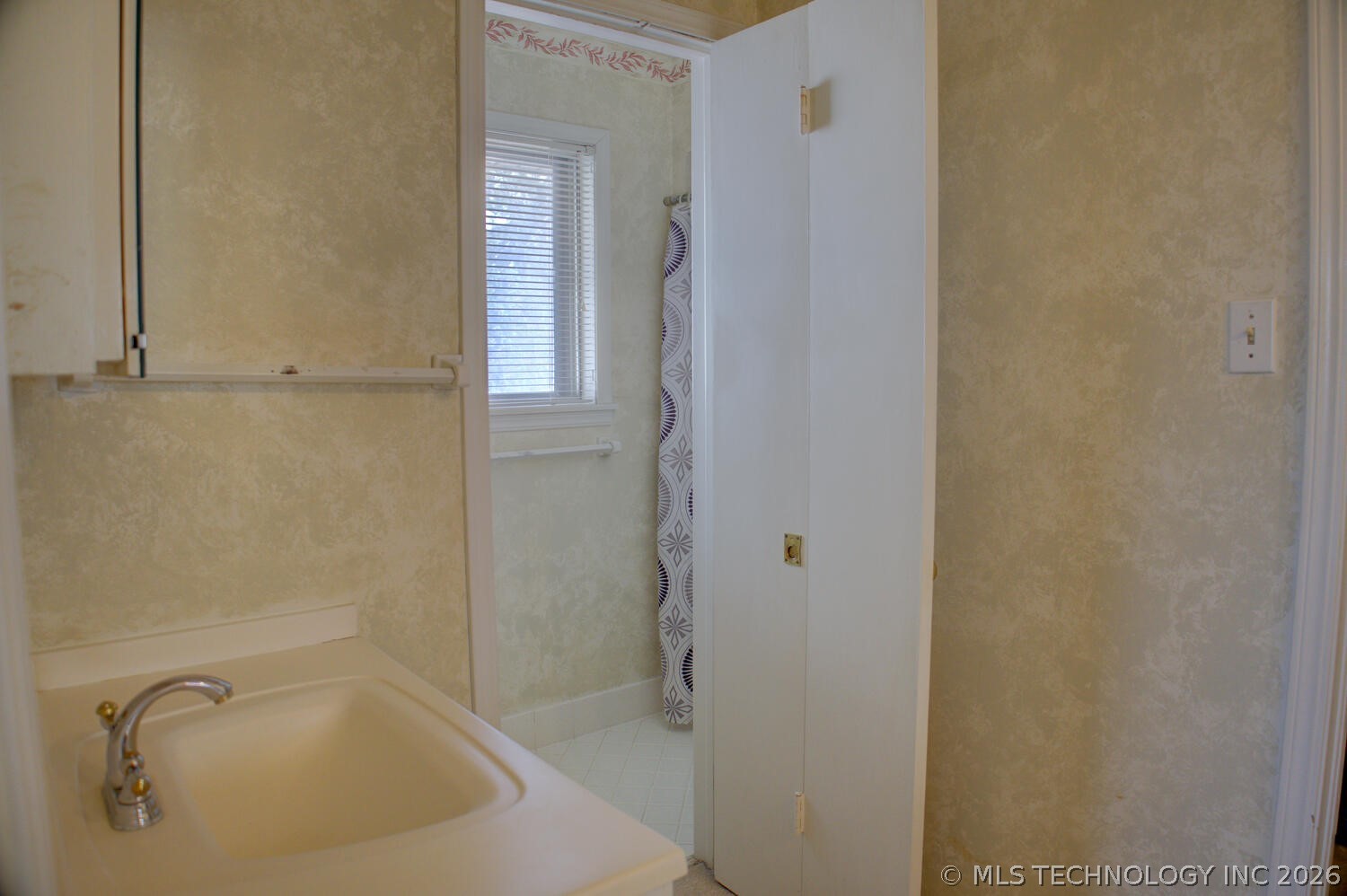 3805 S Canton Avenue Property Photo 31