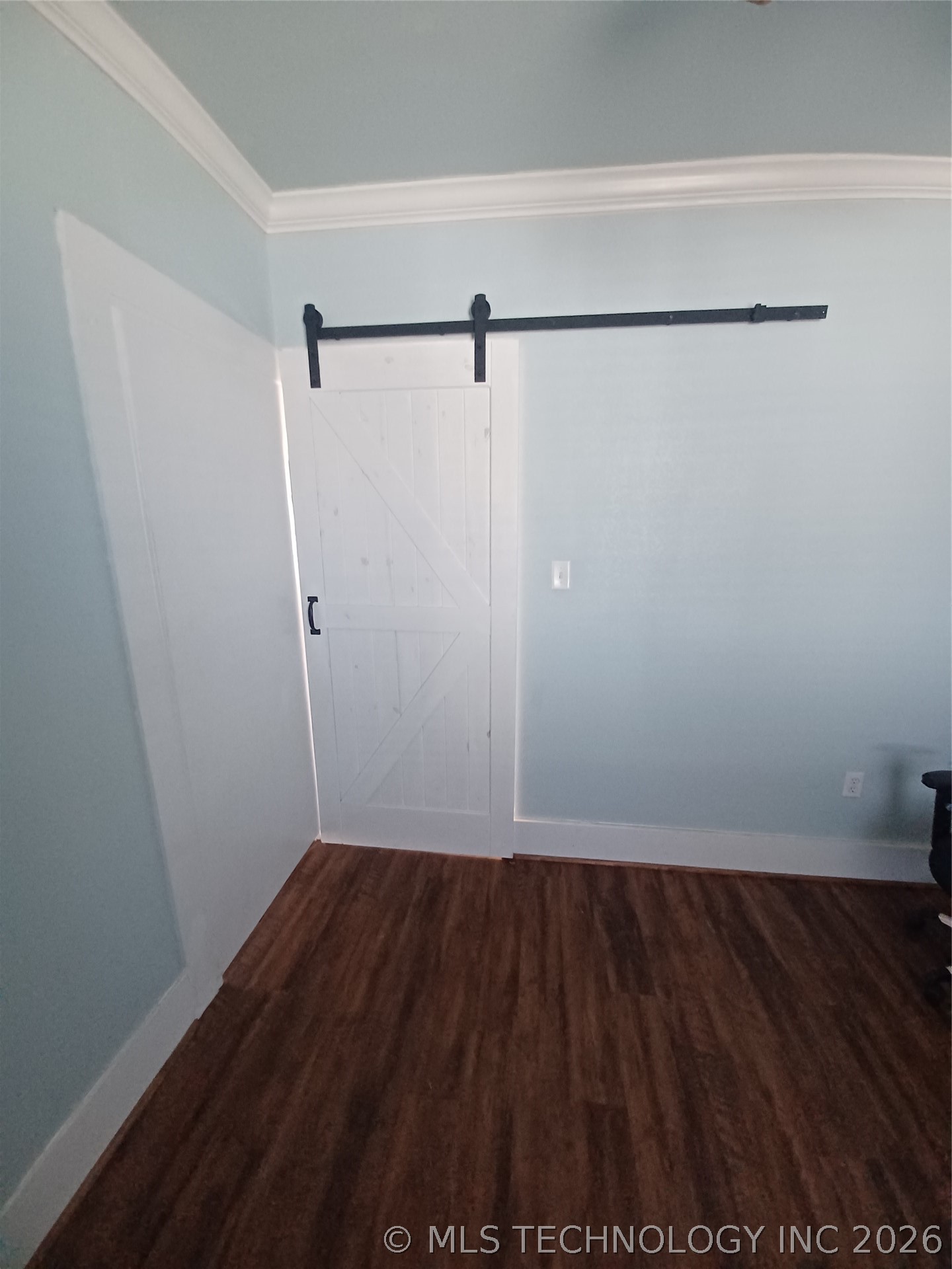 402 N Broadway Property Photo 16