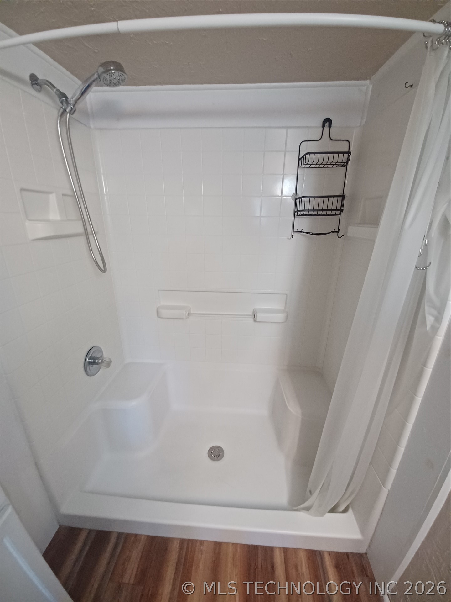 402 N Broadway Property Photo 19
