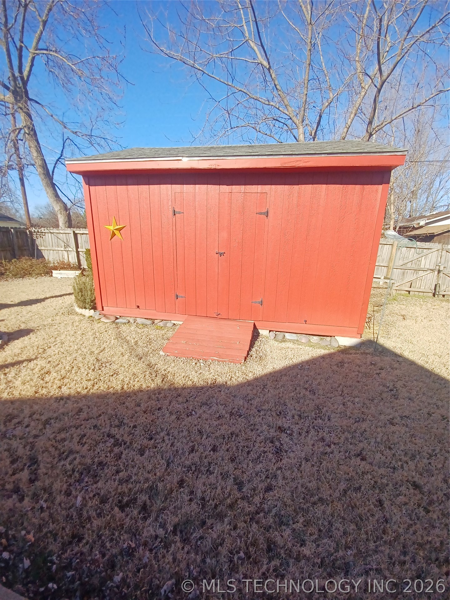 402 N Broadway Property Photo 23