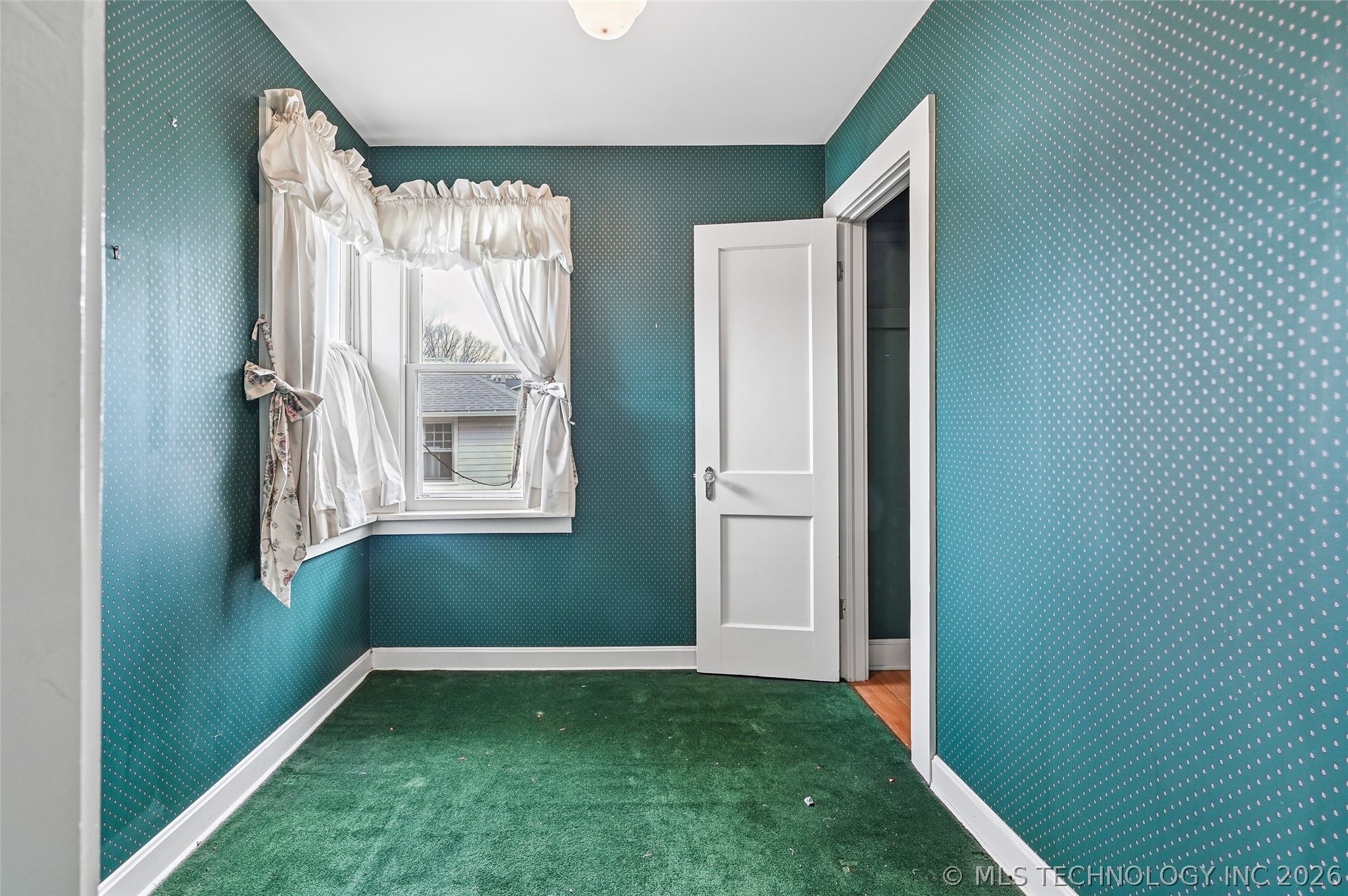 1343 E 19th Street Property Photo 17