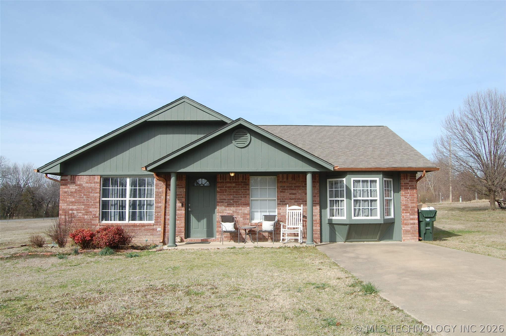 608 Pine Street Property Photo 1