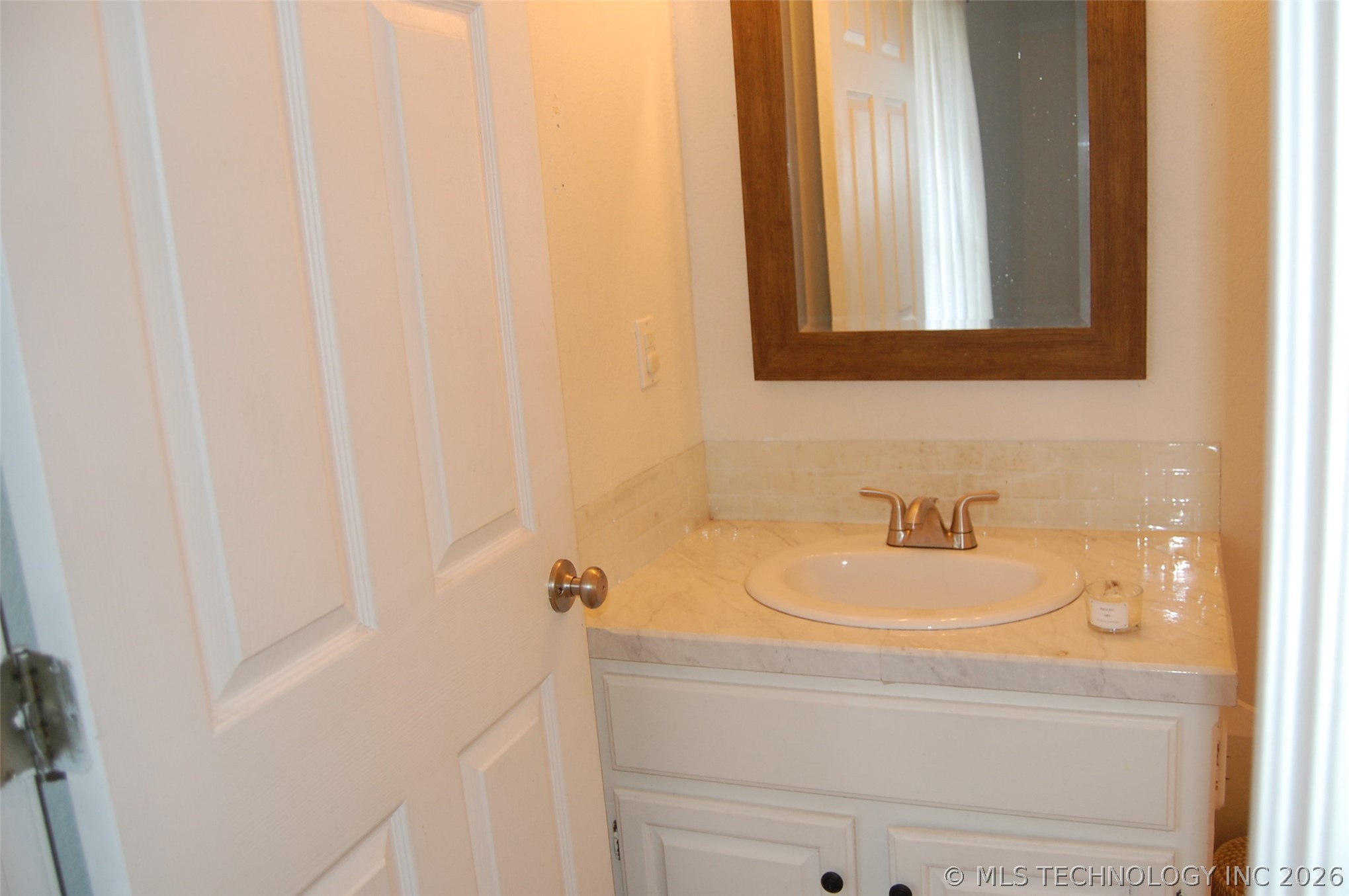 608 Pine Street Property Photo 25