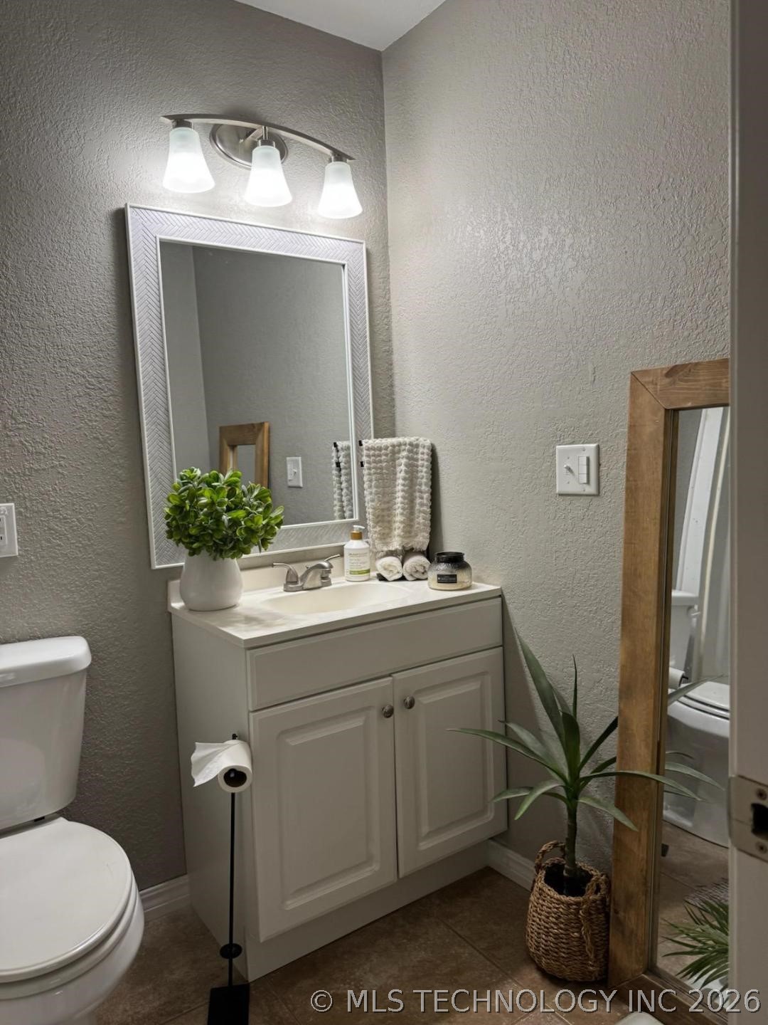 608 Pine Street Property Photo 30