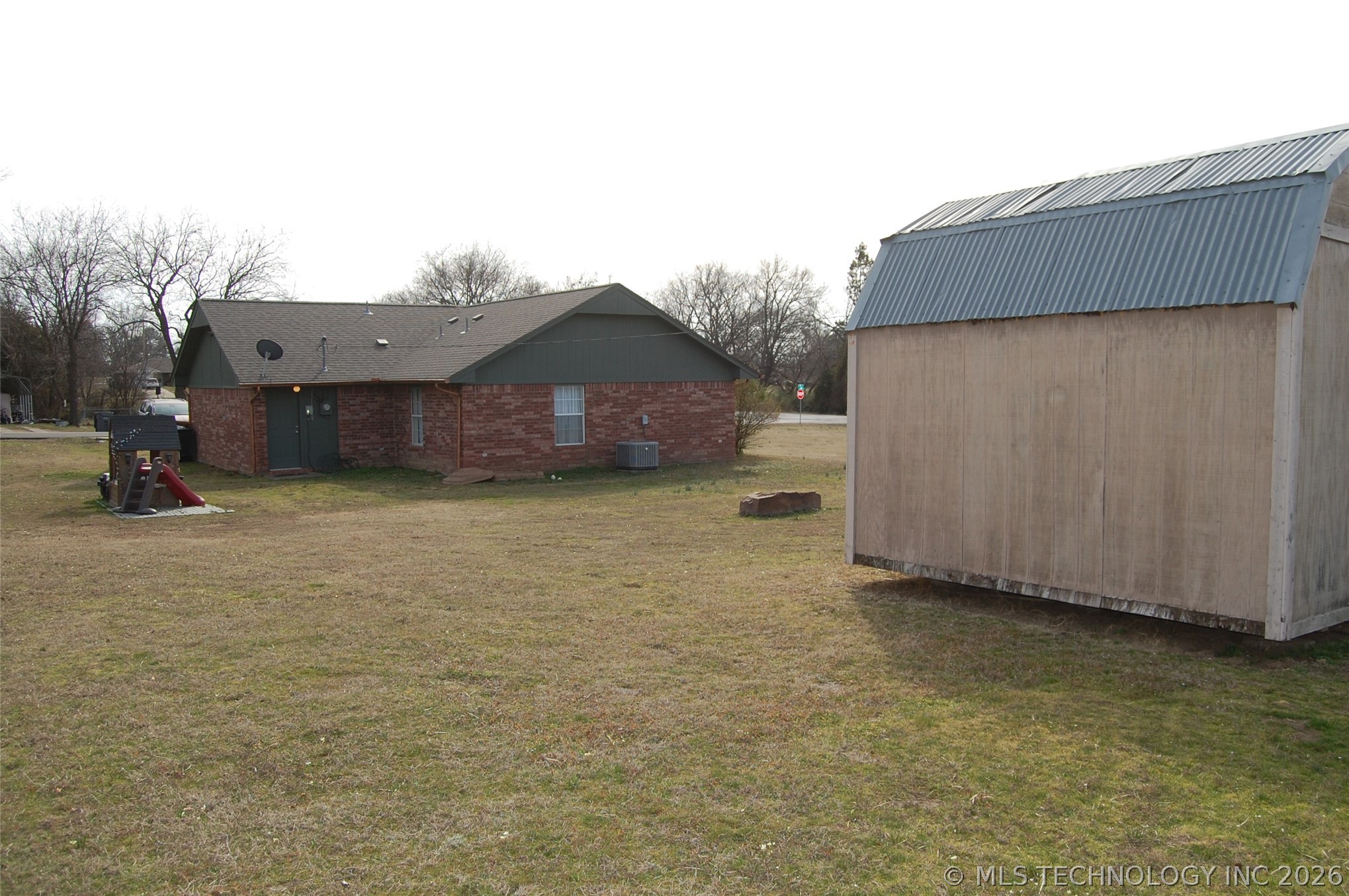 608 Pine Street Property Photo 32