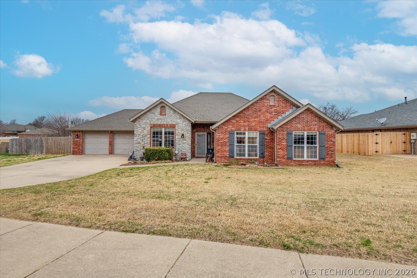 5712 Hazel Road Property Photo 1