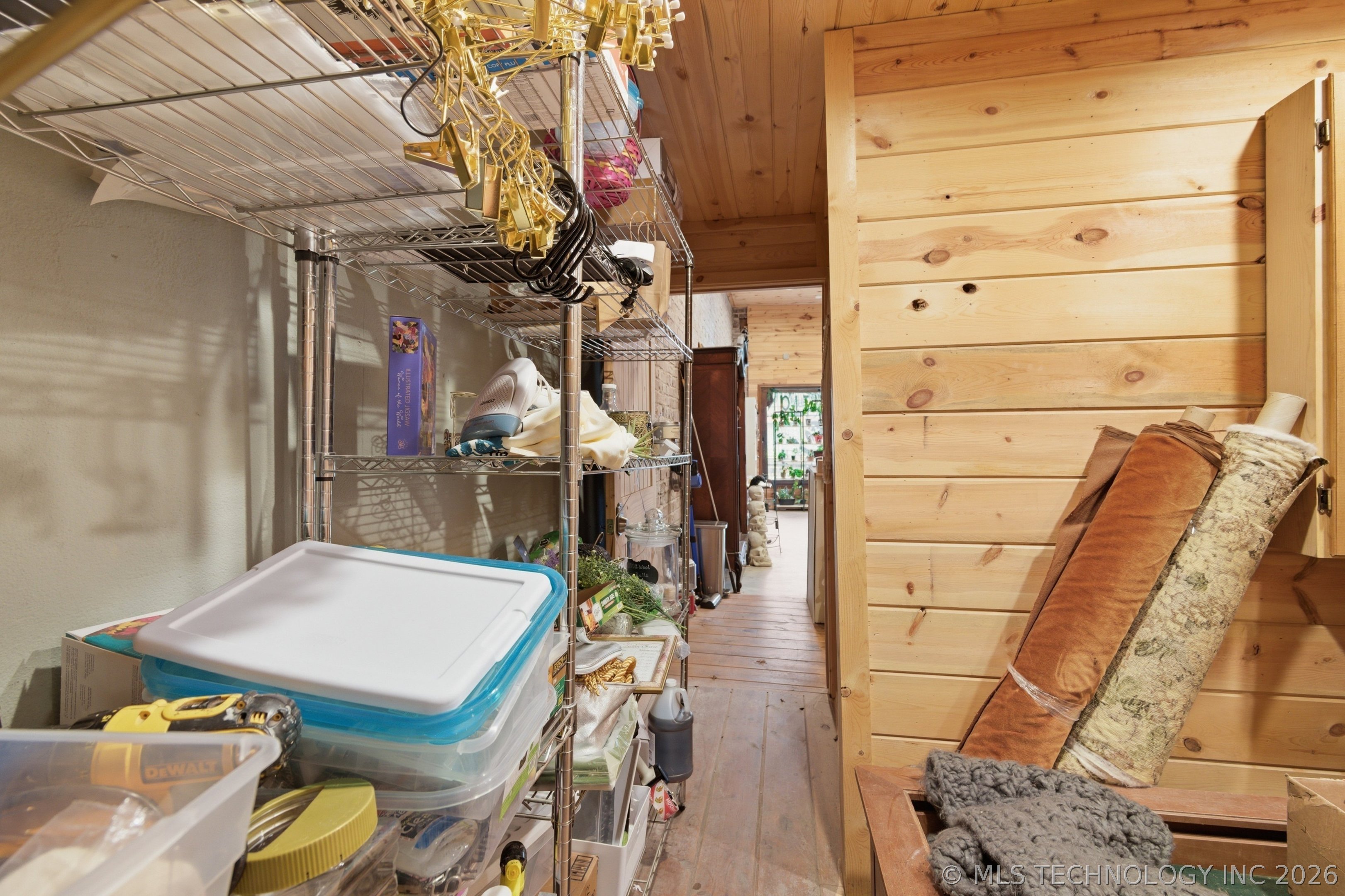 131 N Lee Property Photo 15