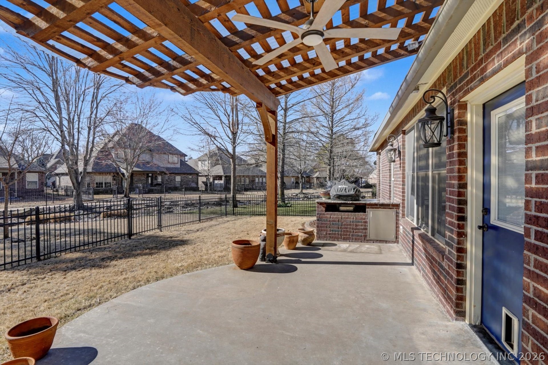 1639 W Plymouth Place Property Photo 25