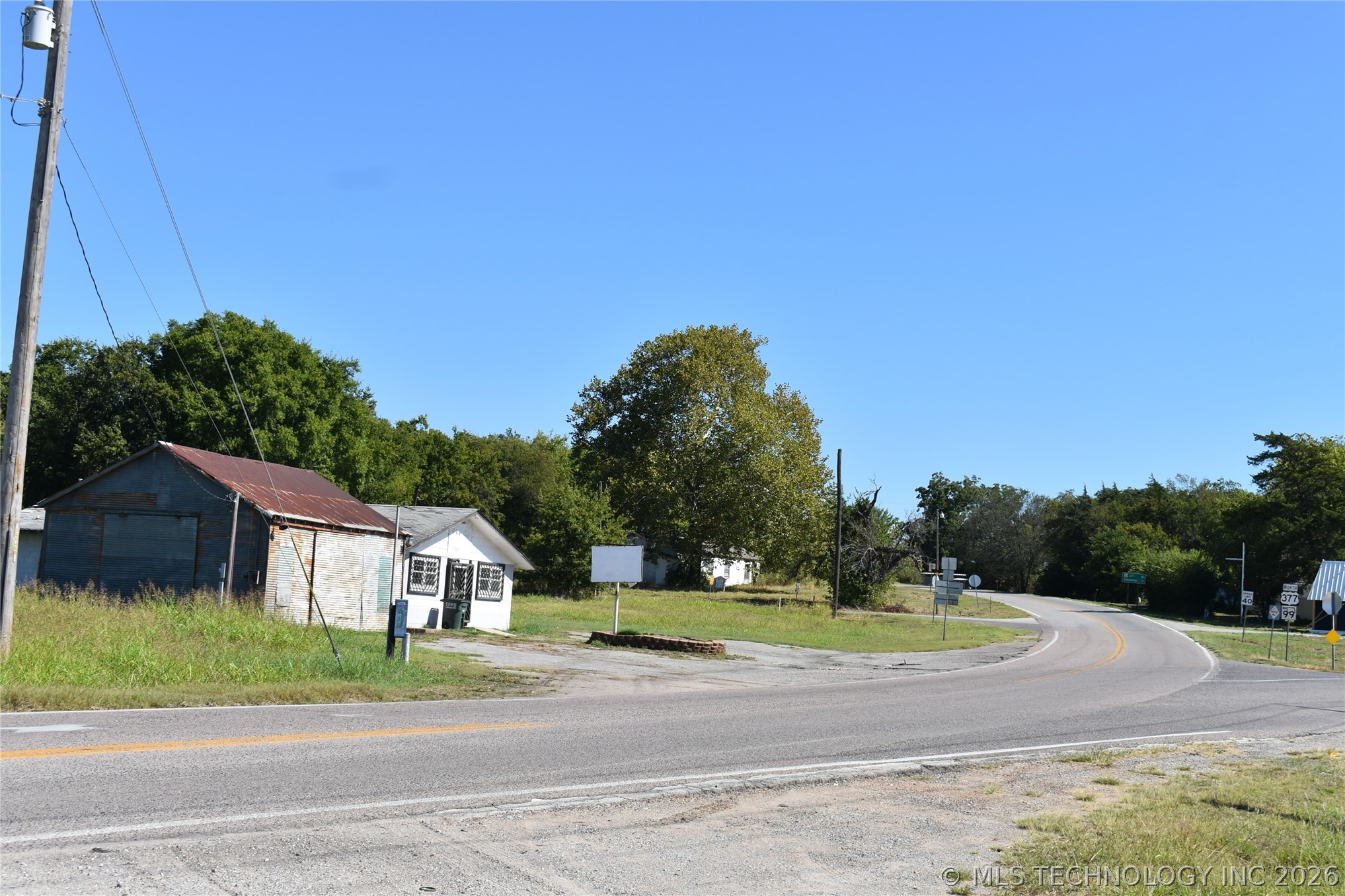 507 E Main Street Property Photo 4