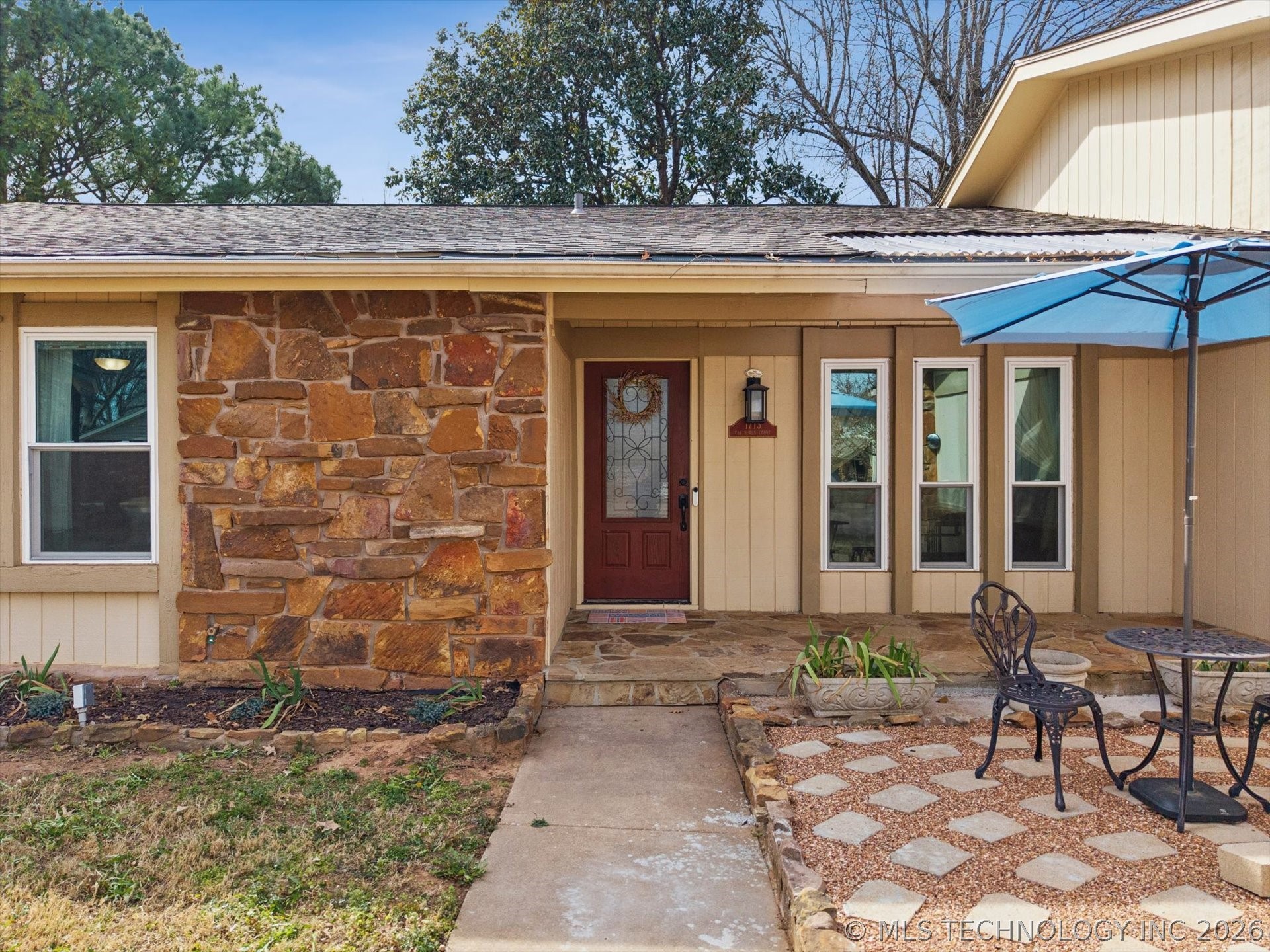 1713 W Van Buren Court Property Photo 7