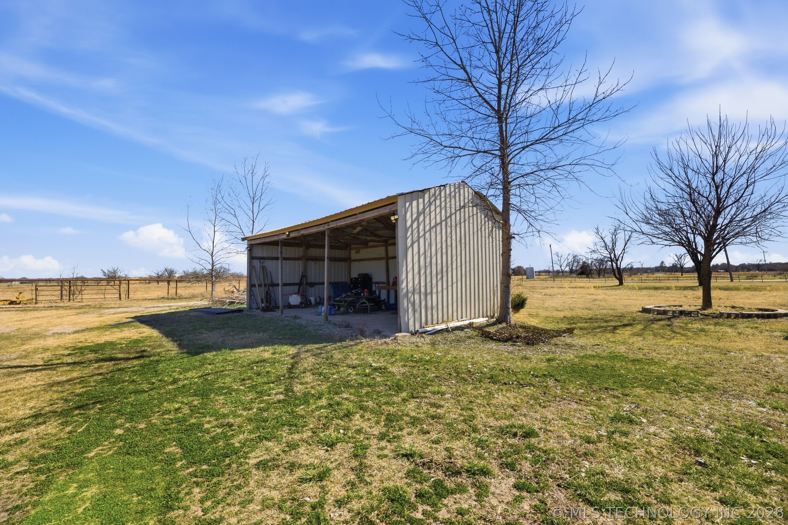 3025 Grimes Road Property Photo 21