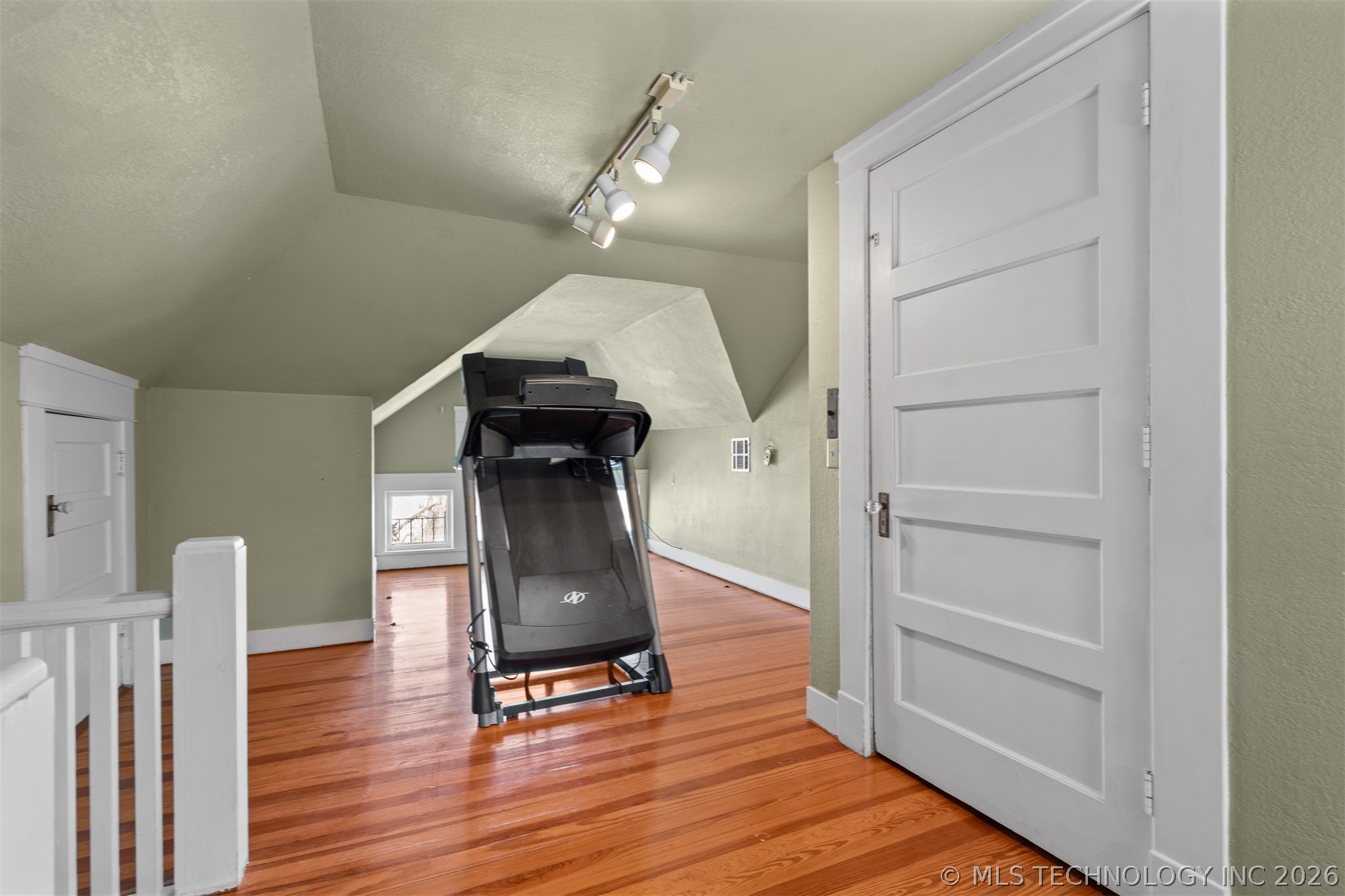 1002 Stanley Street Sw Property Photo 32