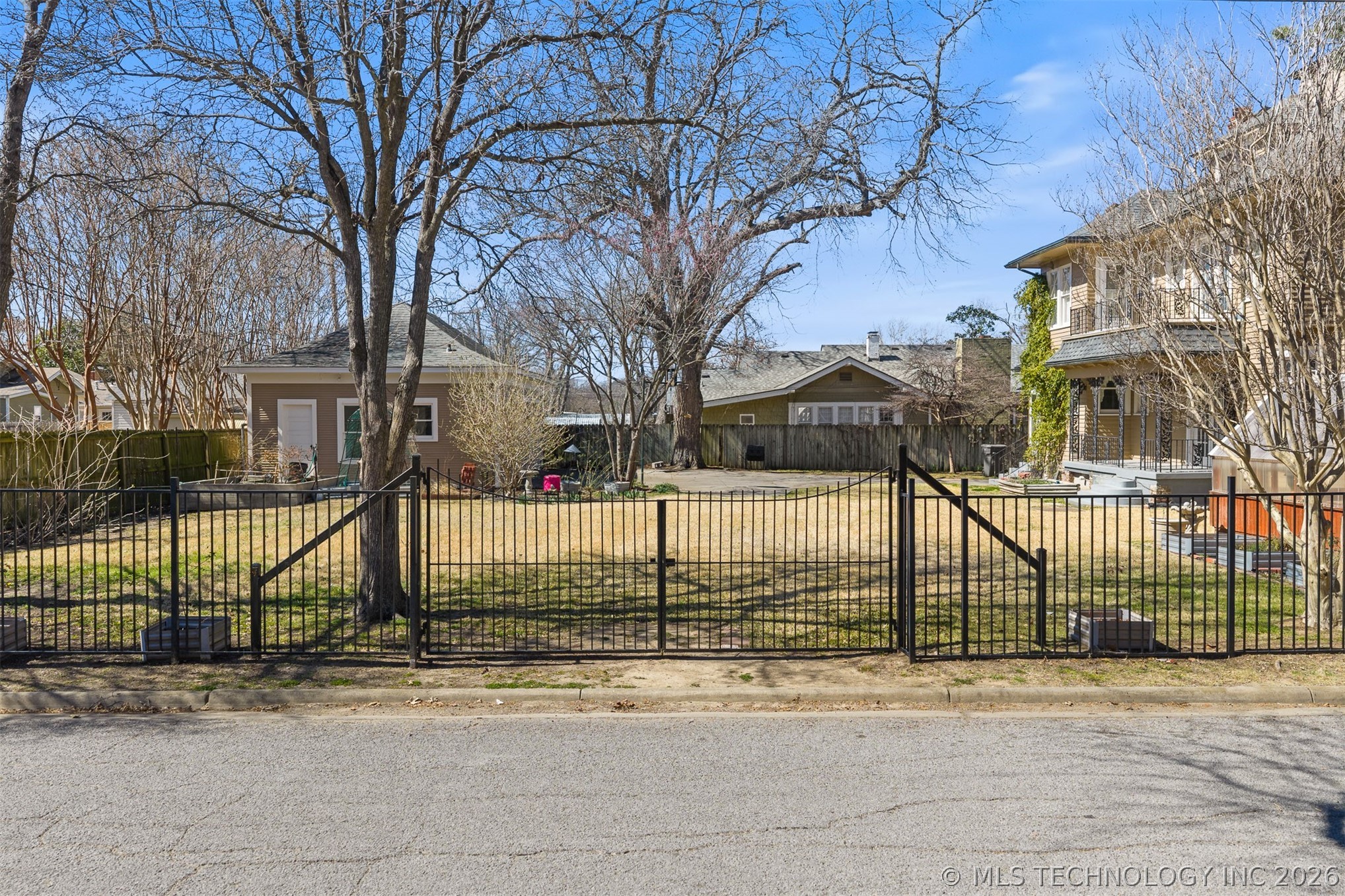 1002 Stanley Street Sw Property Photo 45