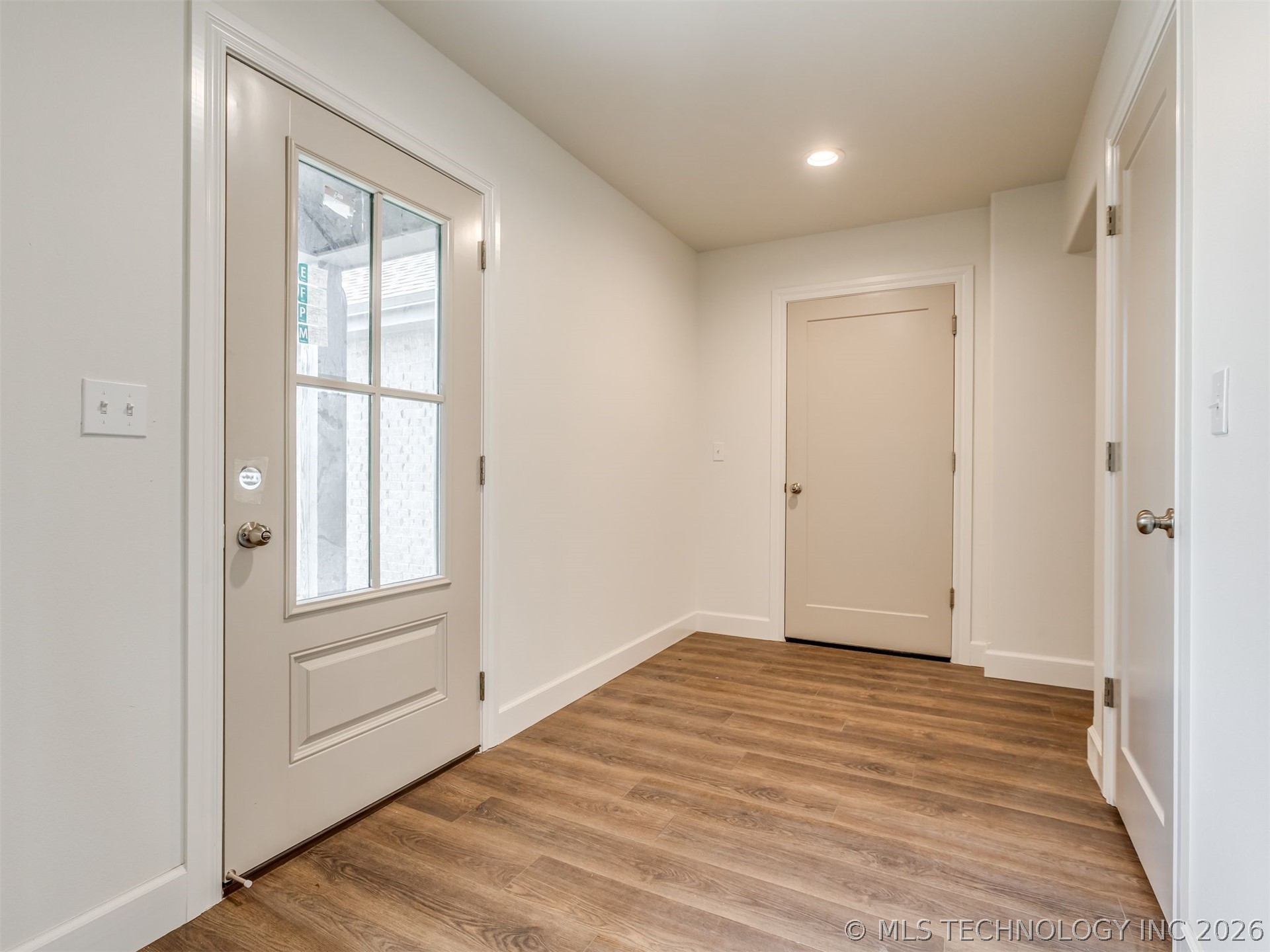 5916 Coldspring Lane Property Photo 6