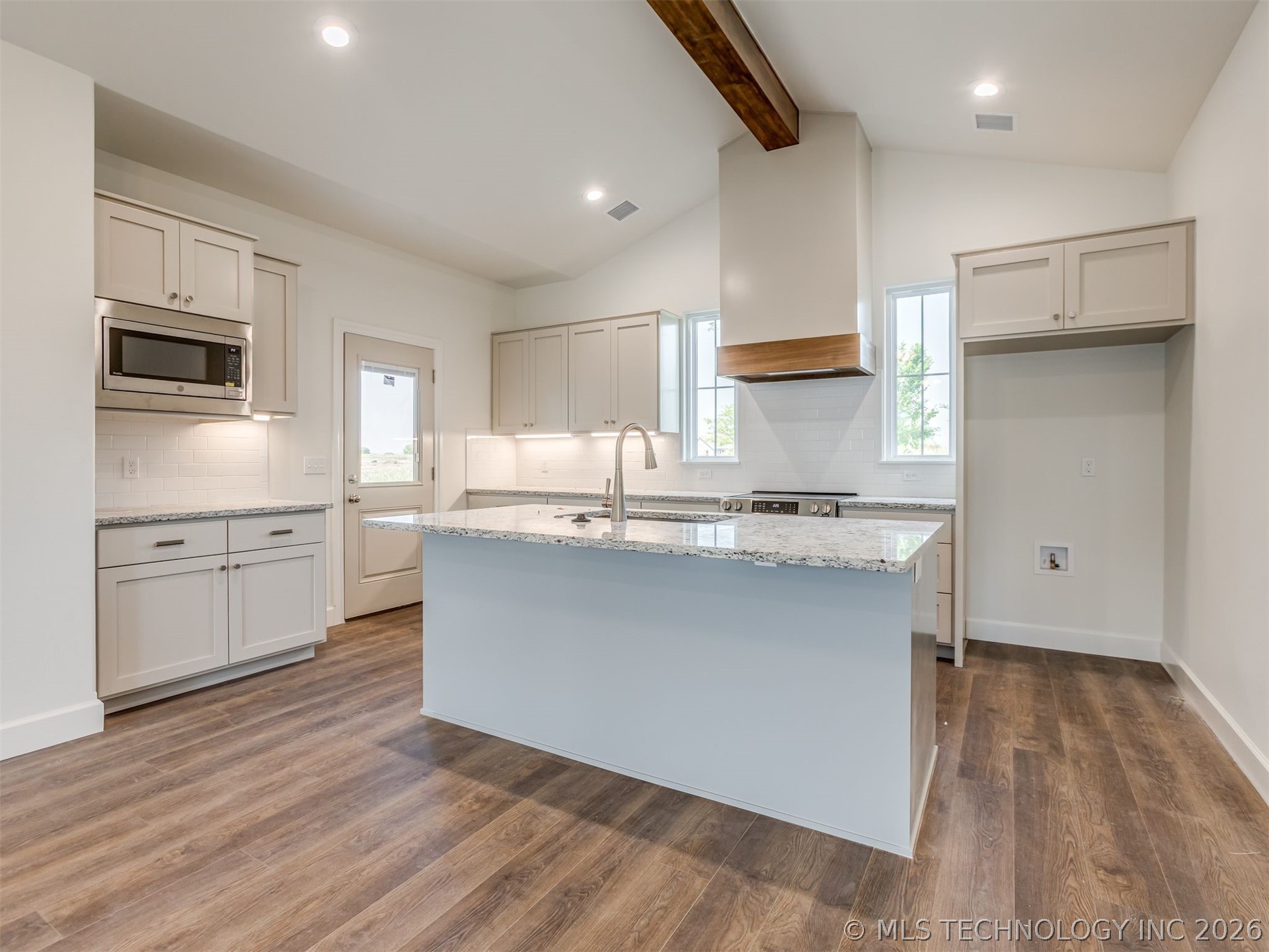 5916 Coldspring Lane Property Photo 14