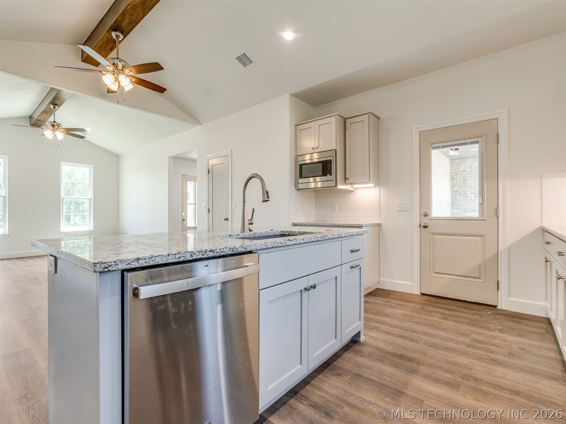 5916 Coldspring Lane Property Photo 18