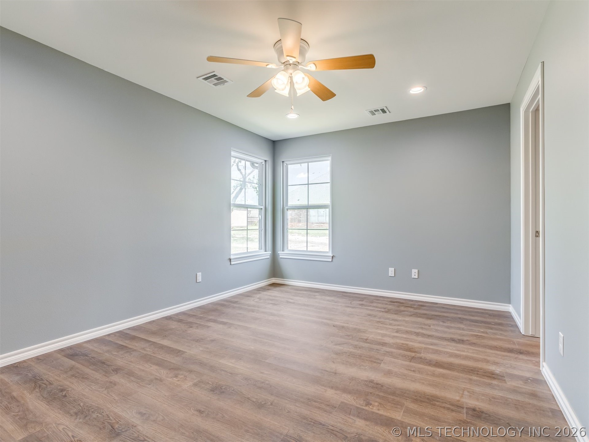 5916 Coldspring Lane Property Photo 20