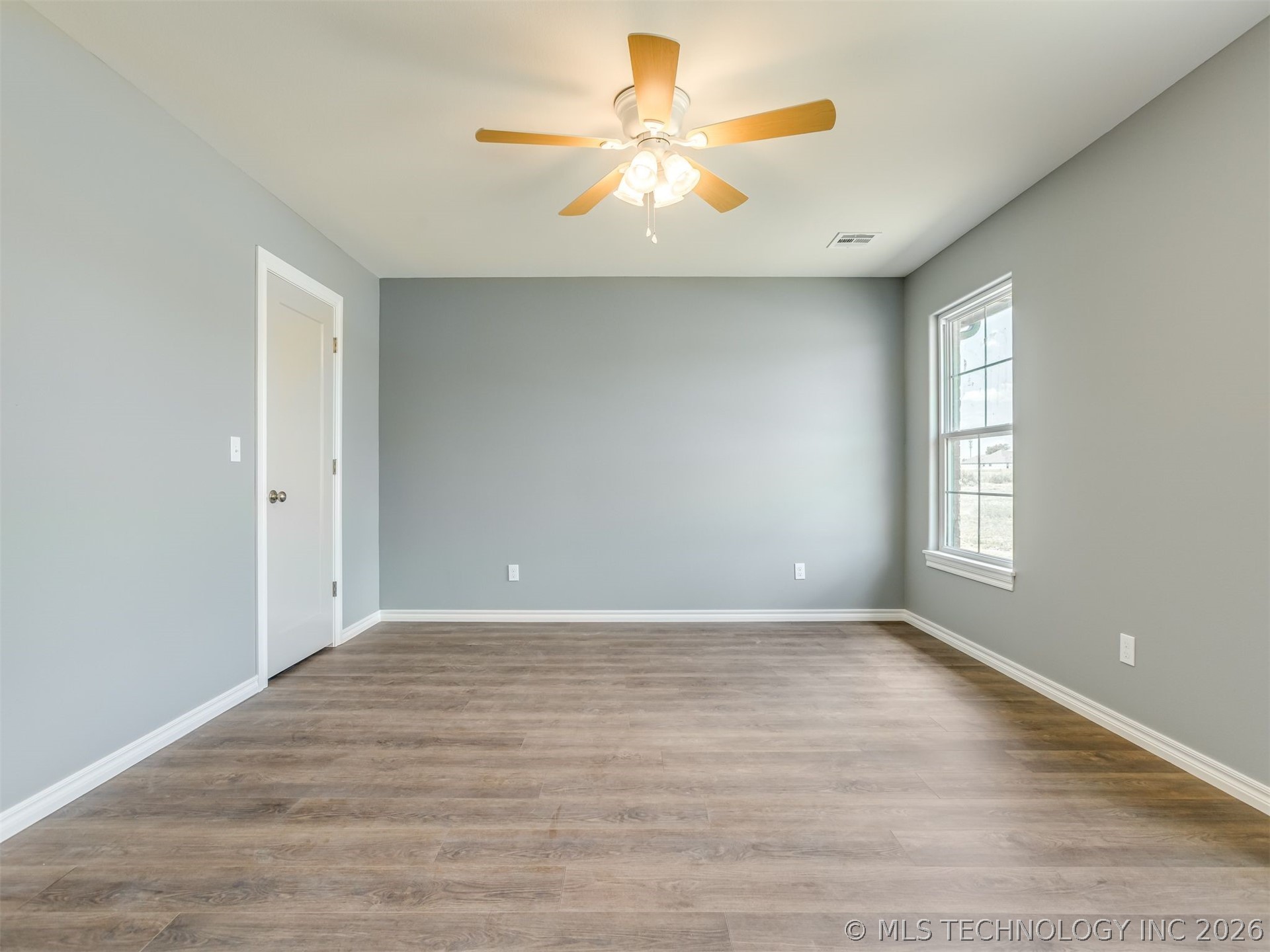 5916 Coldspring Lane Property Photo 27