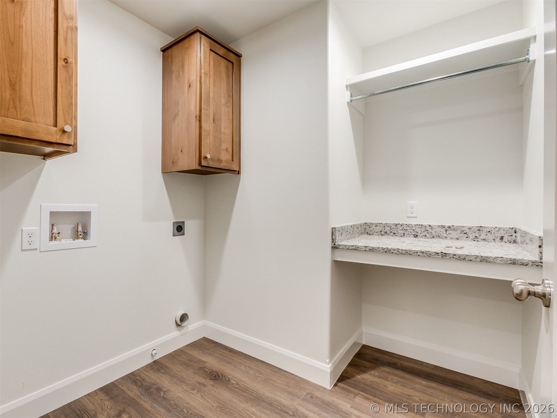 5916 Coldspring Lane Property Photo 32