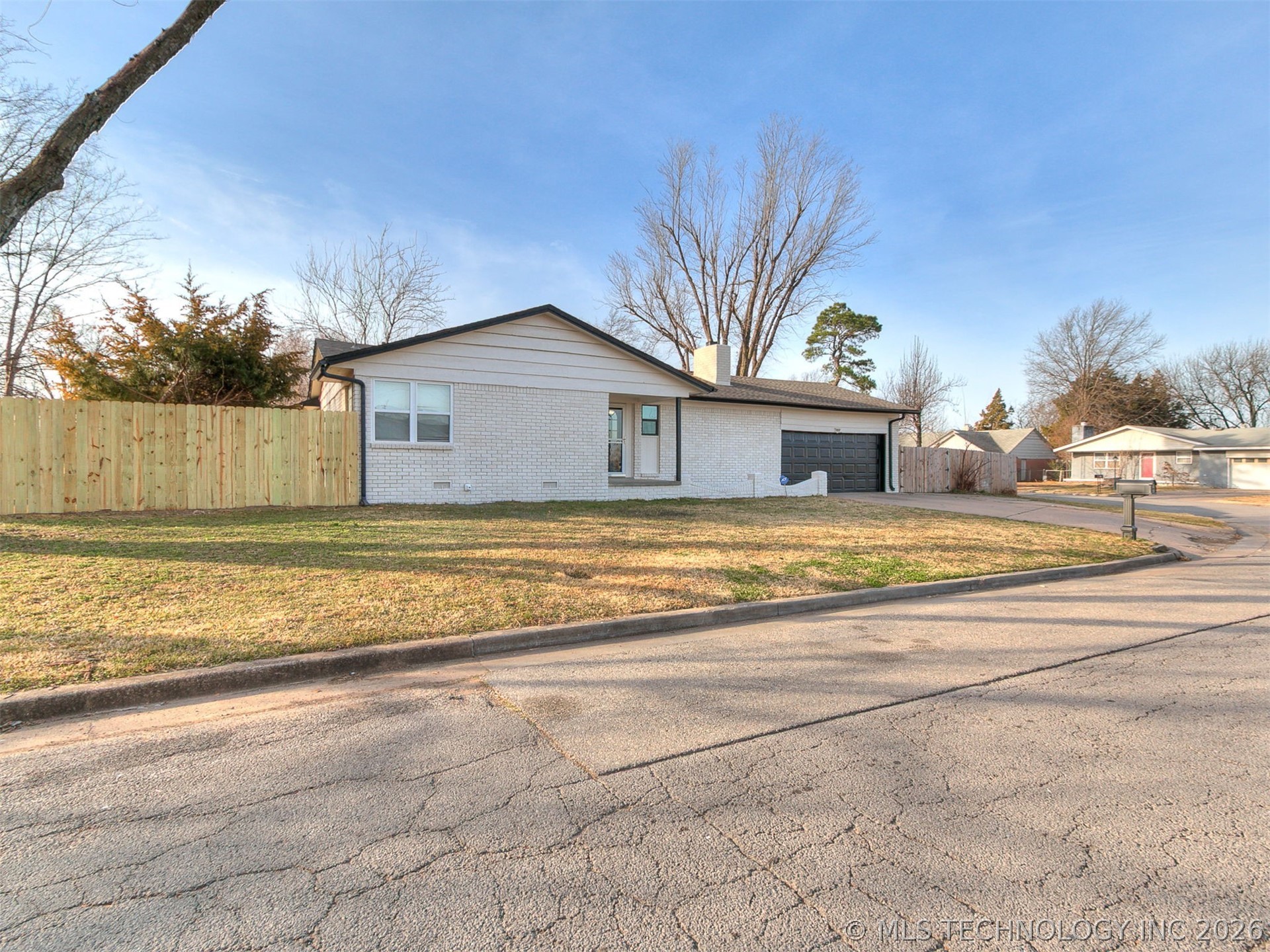 10608 E 21st Place Property Photo 8