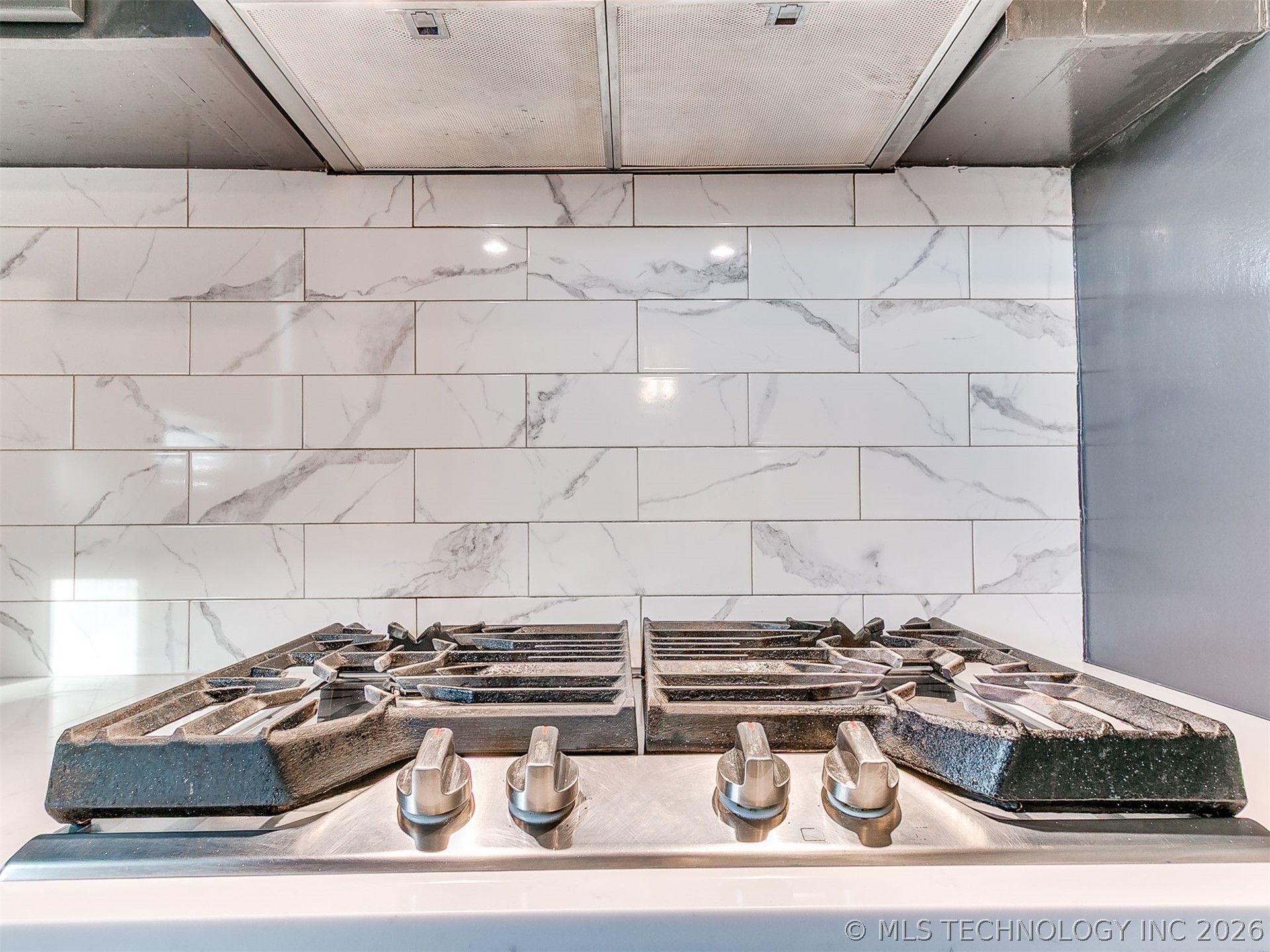 10608 E 21st Place Property Photo 17