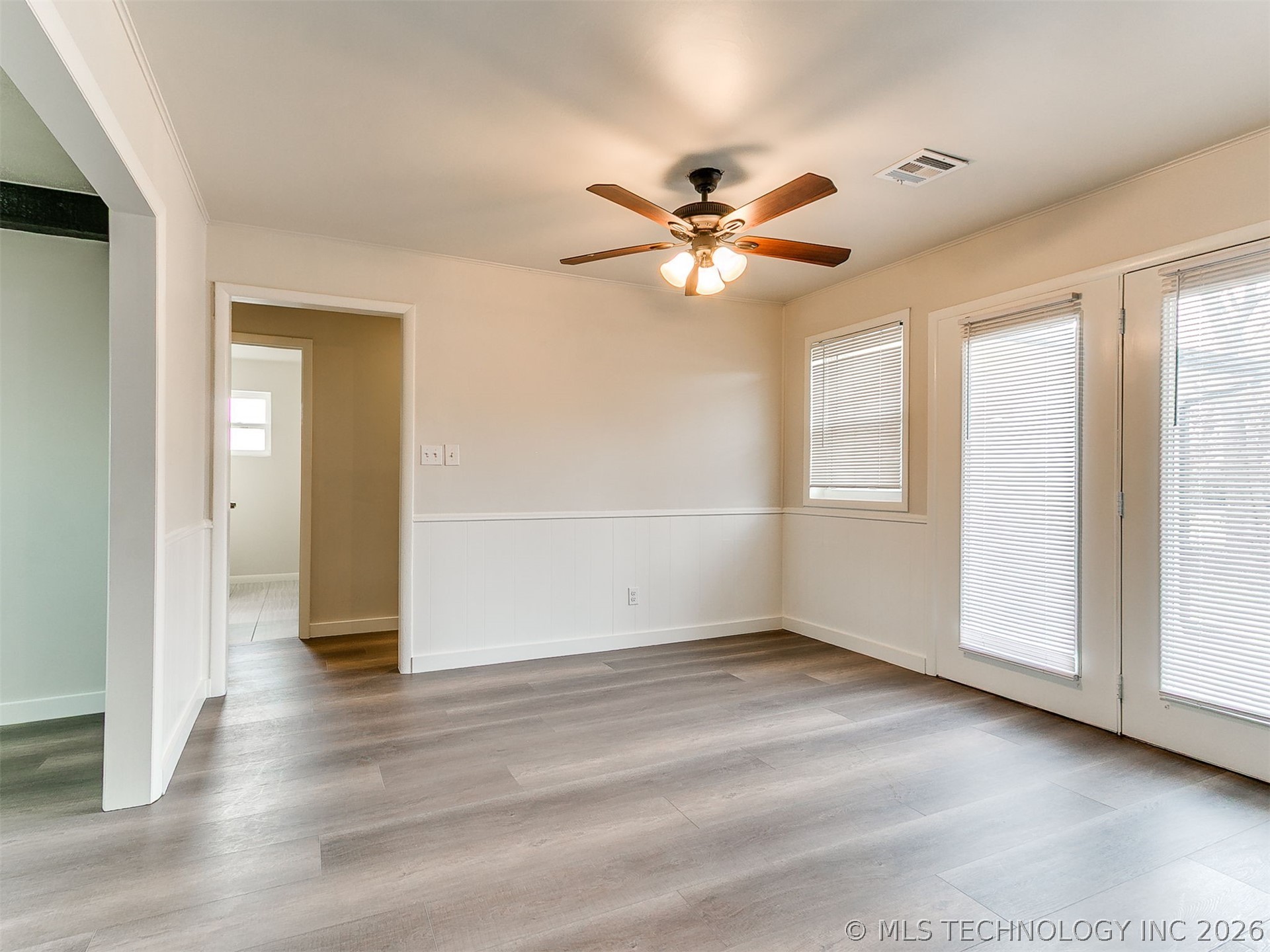 10608 E 21st Place Property Photo 21