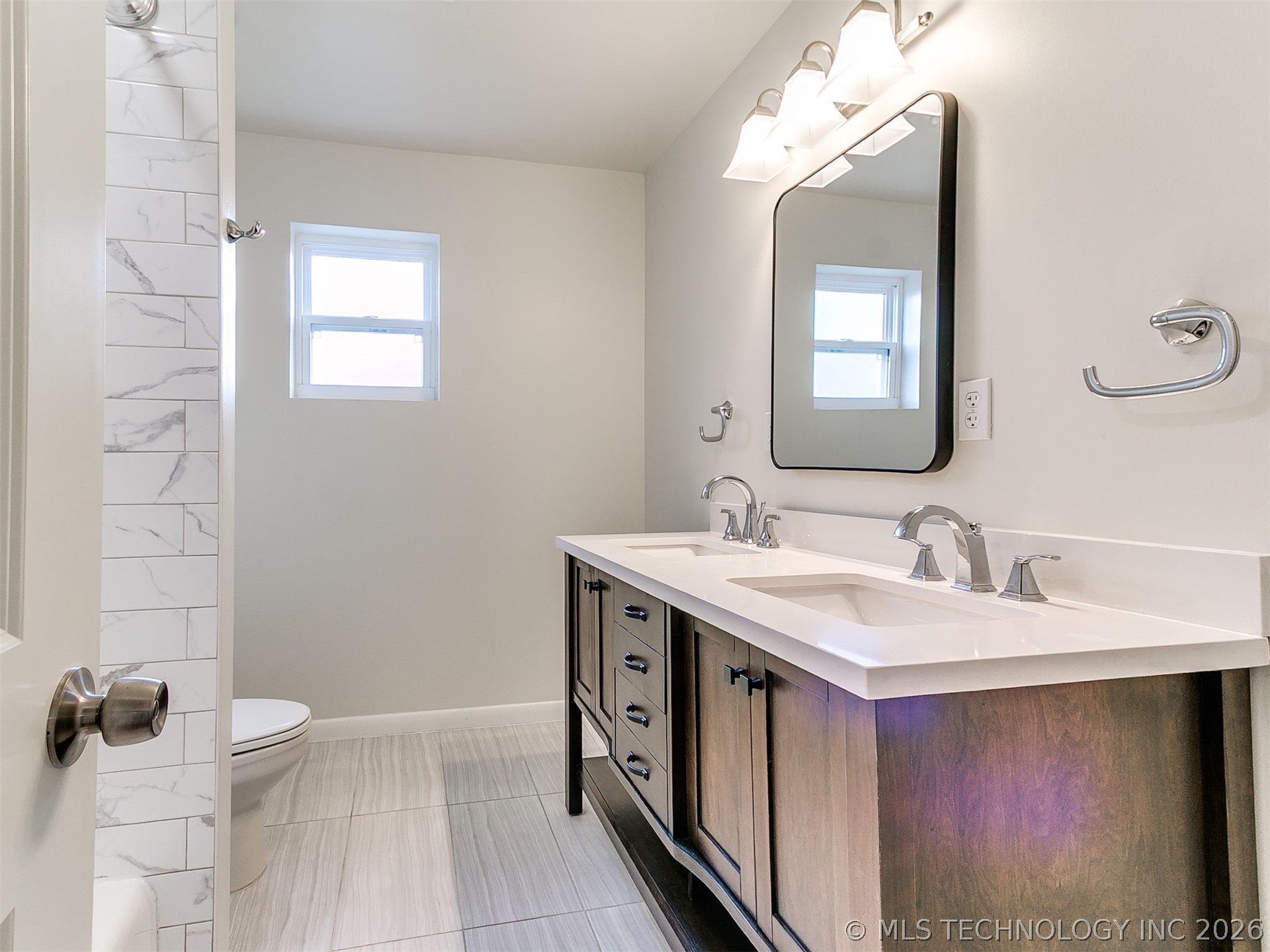 10608 E 21st Place Property Photo 30