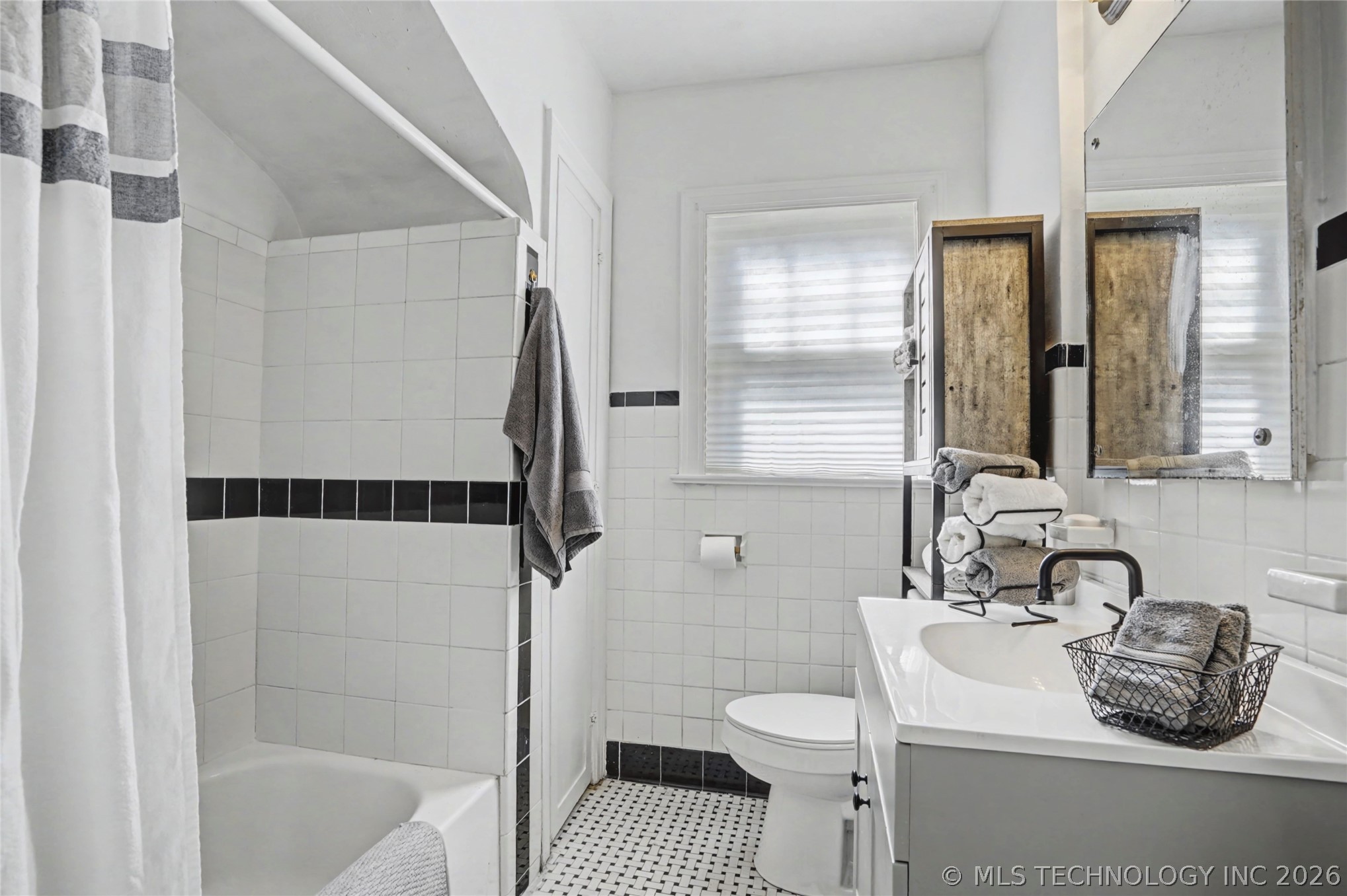 803 S Jamestown Avenue Property Photo 26