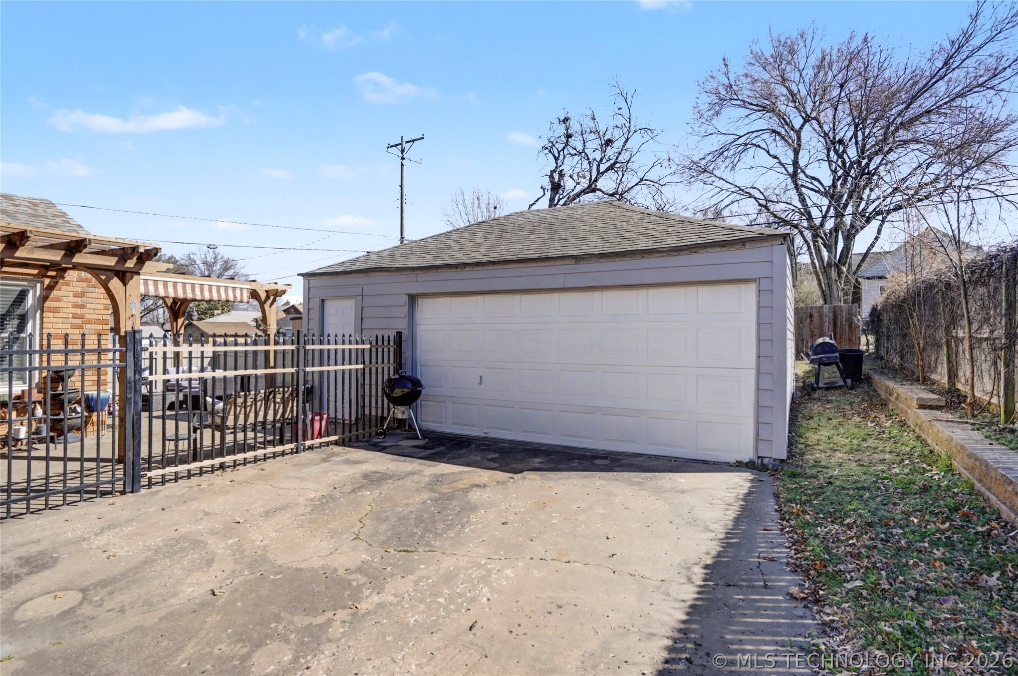 803 S Jamestown Avenue Property Photo 32