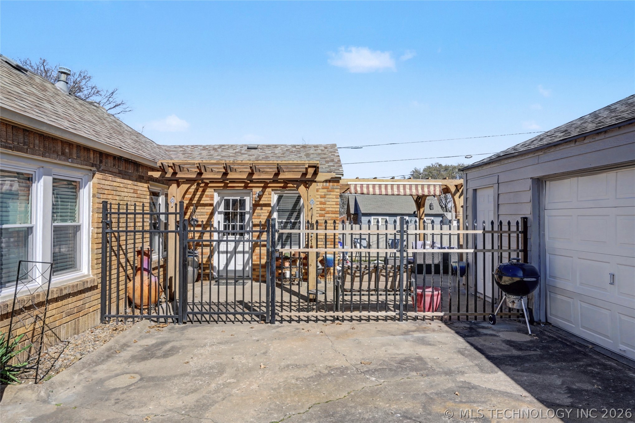 803 S Jamestown Avenue Property Photo 33