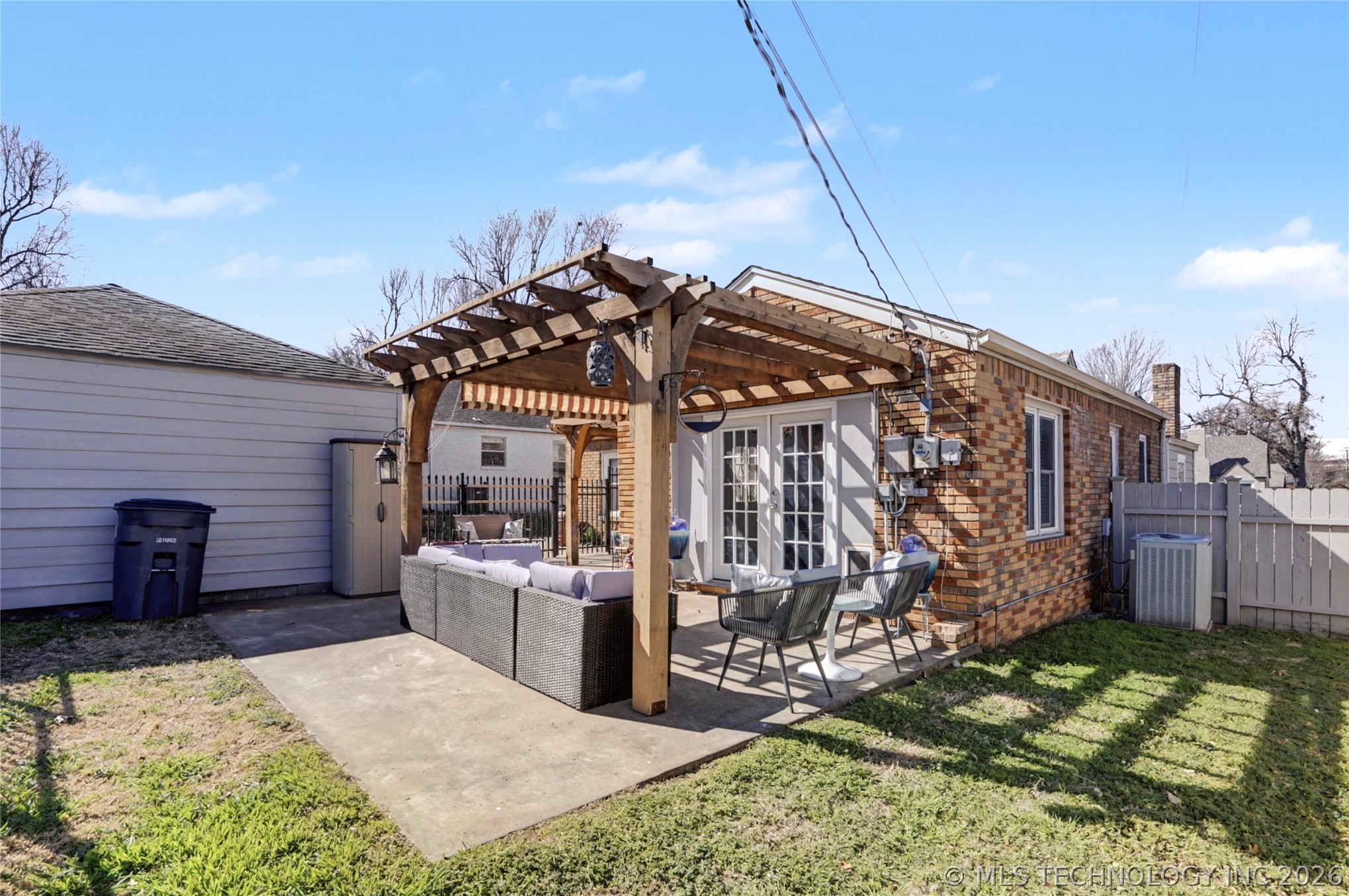 803 S Jamestown Avenue Property Photo 37