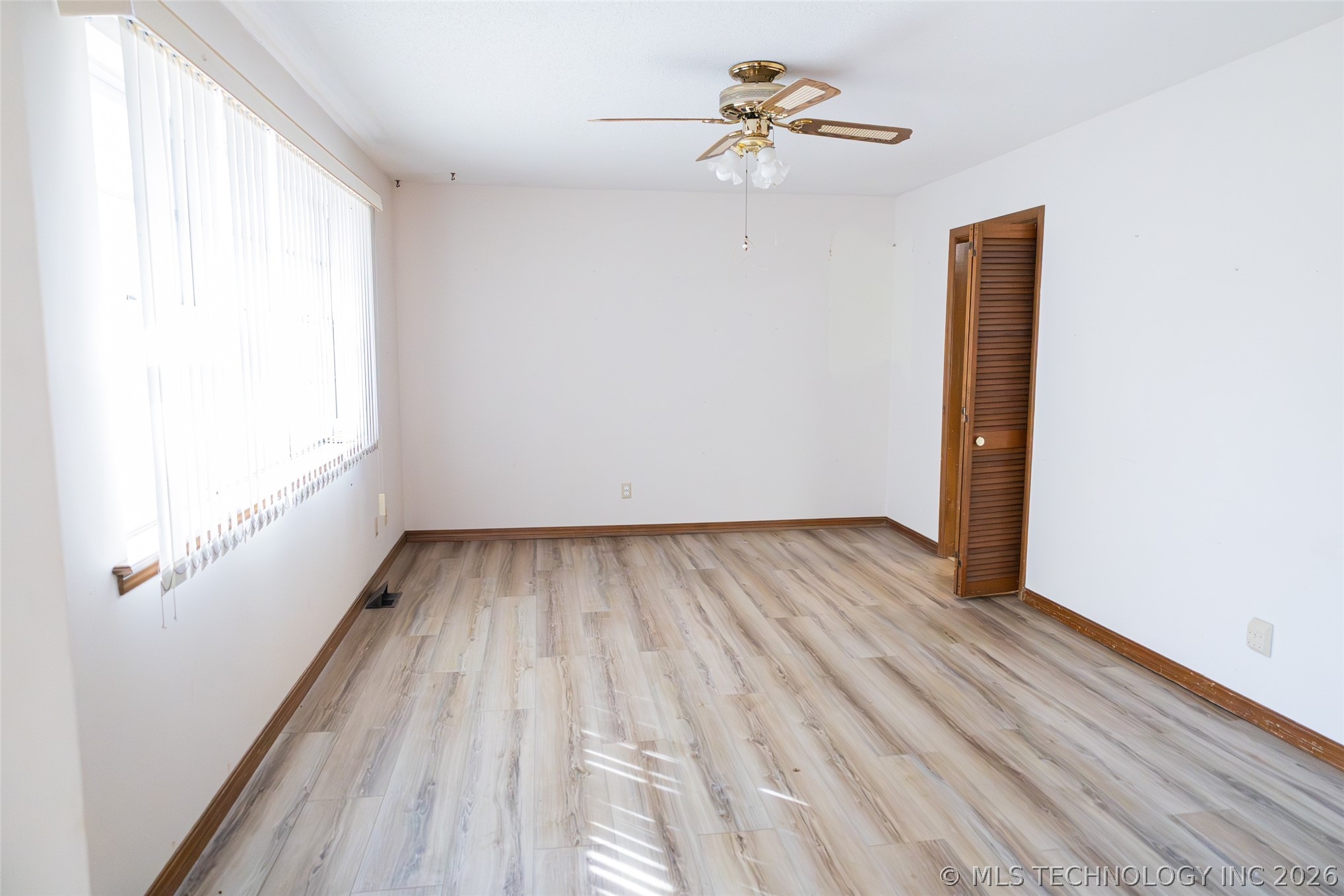 904 S D And H Street Property Photo 21