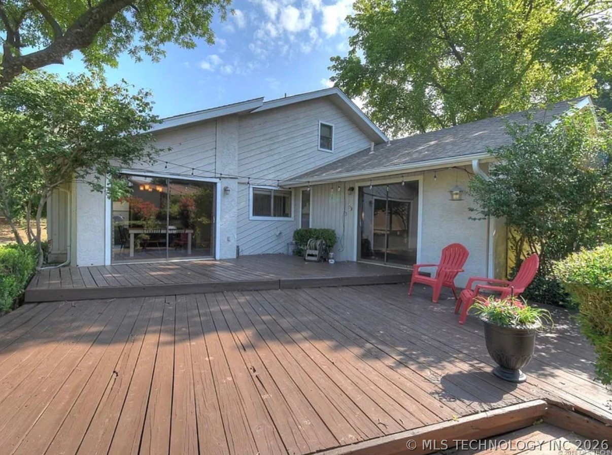 7802 E 79th Street Property Photo 3