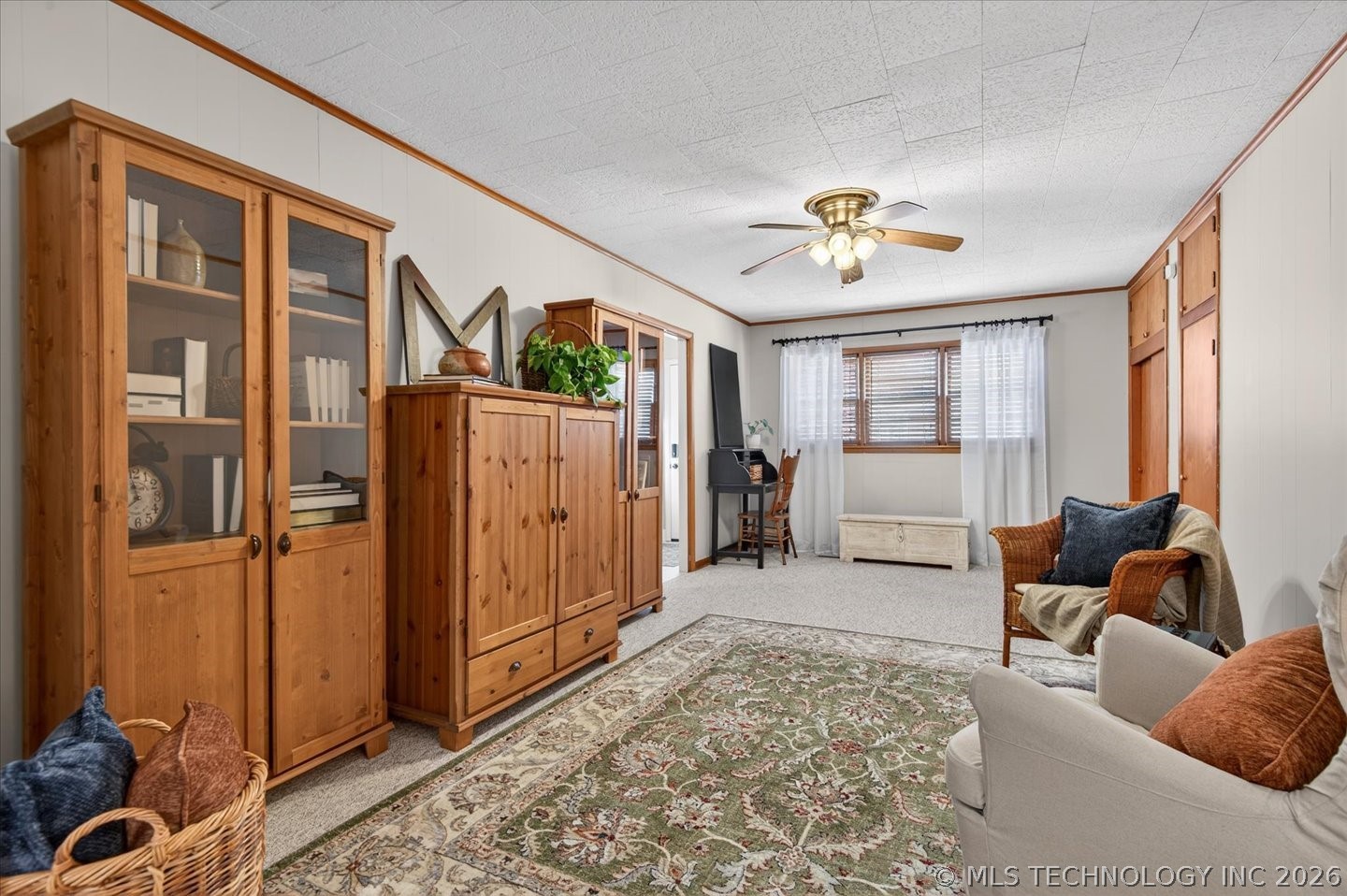 1524 S Johnstone Avenue Property Photo 9