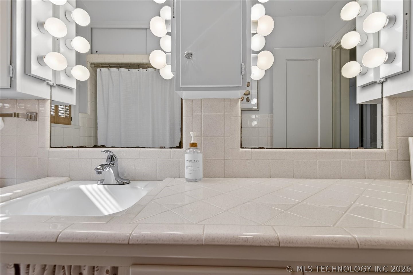 1524 S Johnstone Avenue Property Photo 19