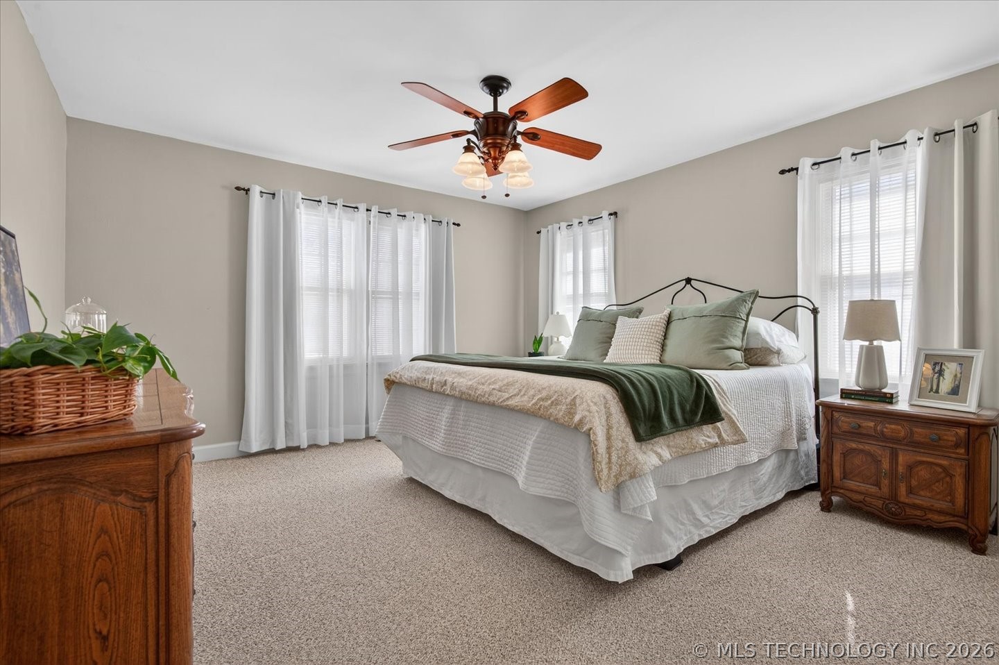 1524 S Johnstone Avenue Property Photo 20