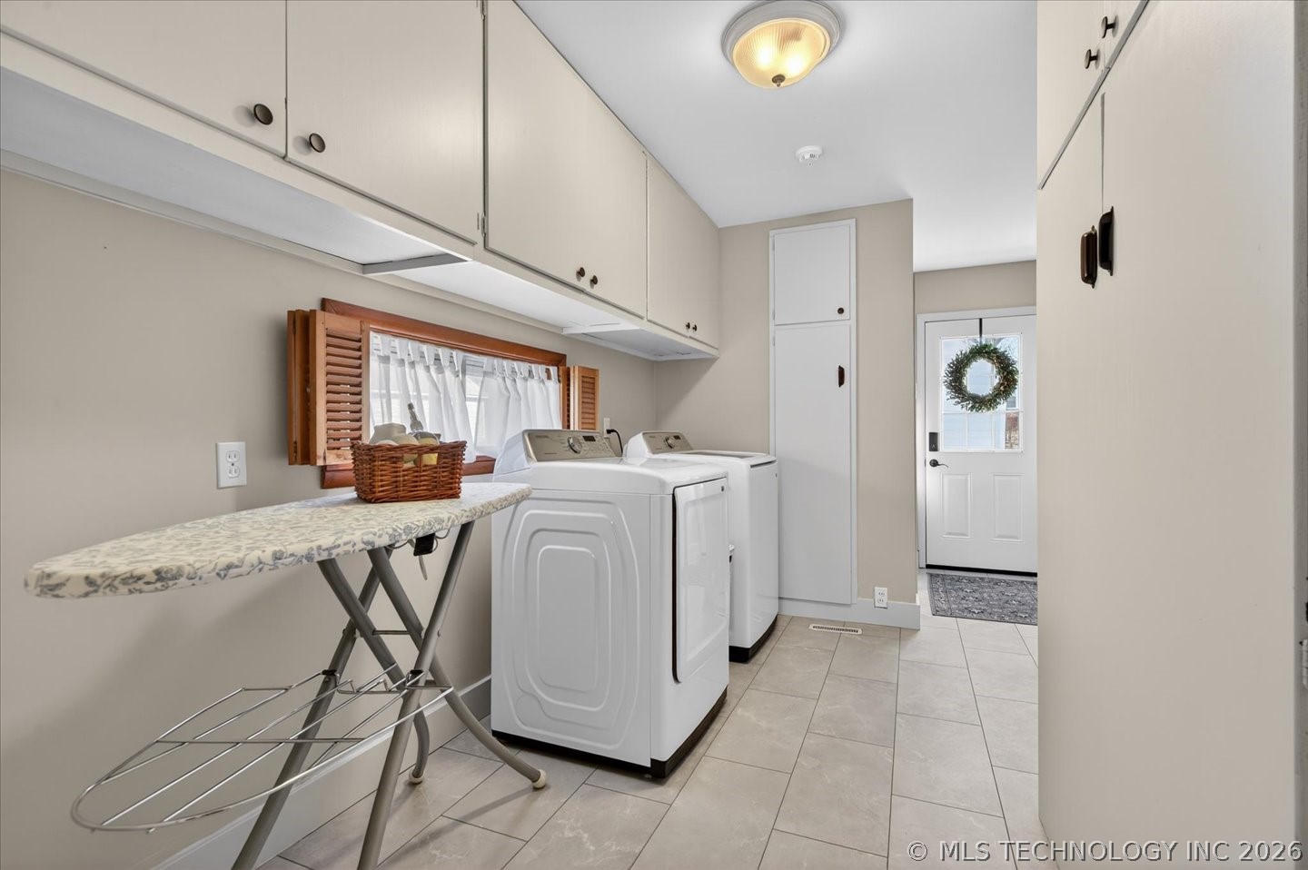 1524 S Johnstone Avenue Property Photo 26