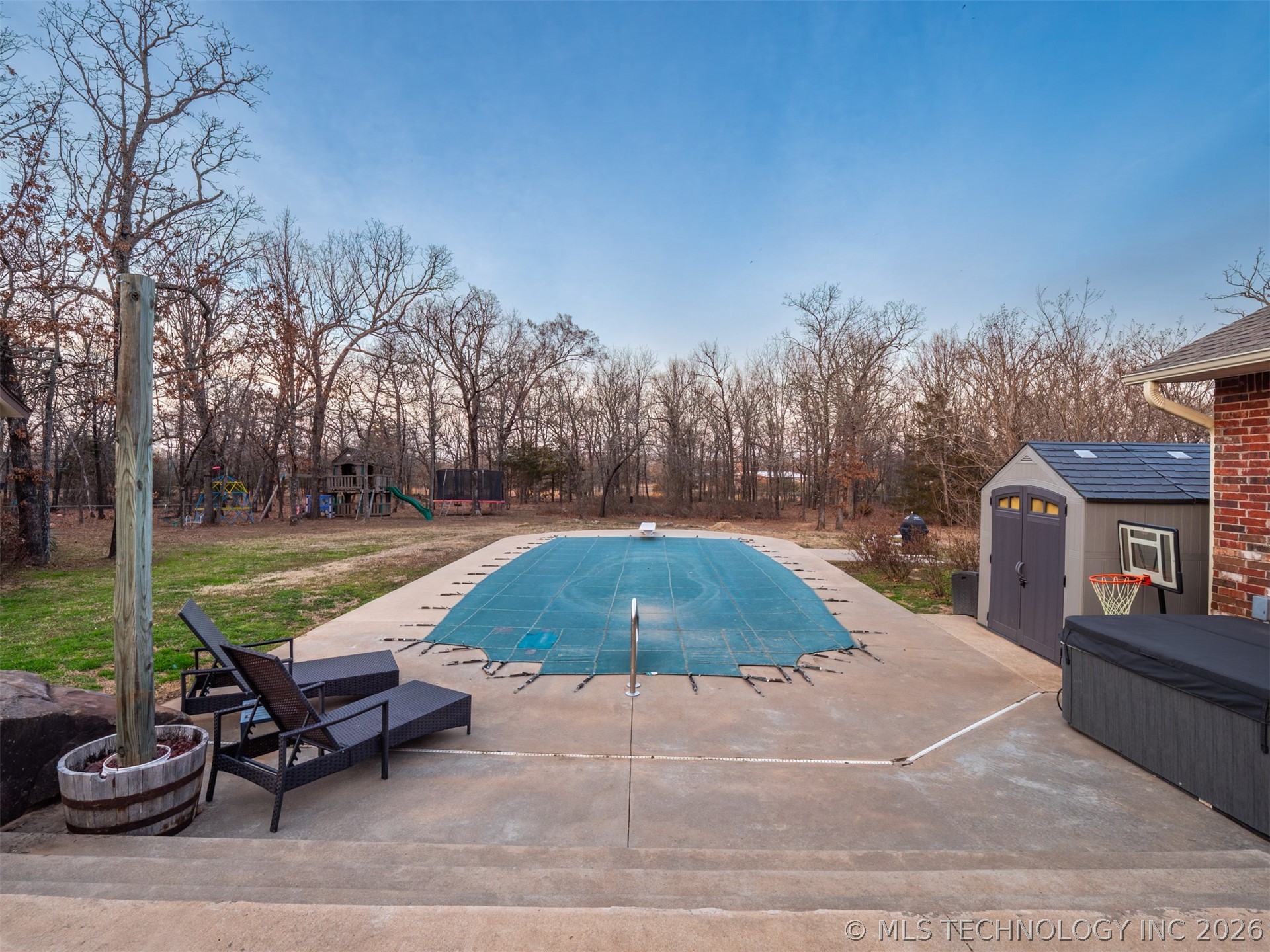 216 Peaceable Ridge Property Photo 71