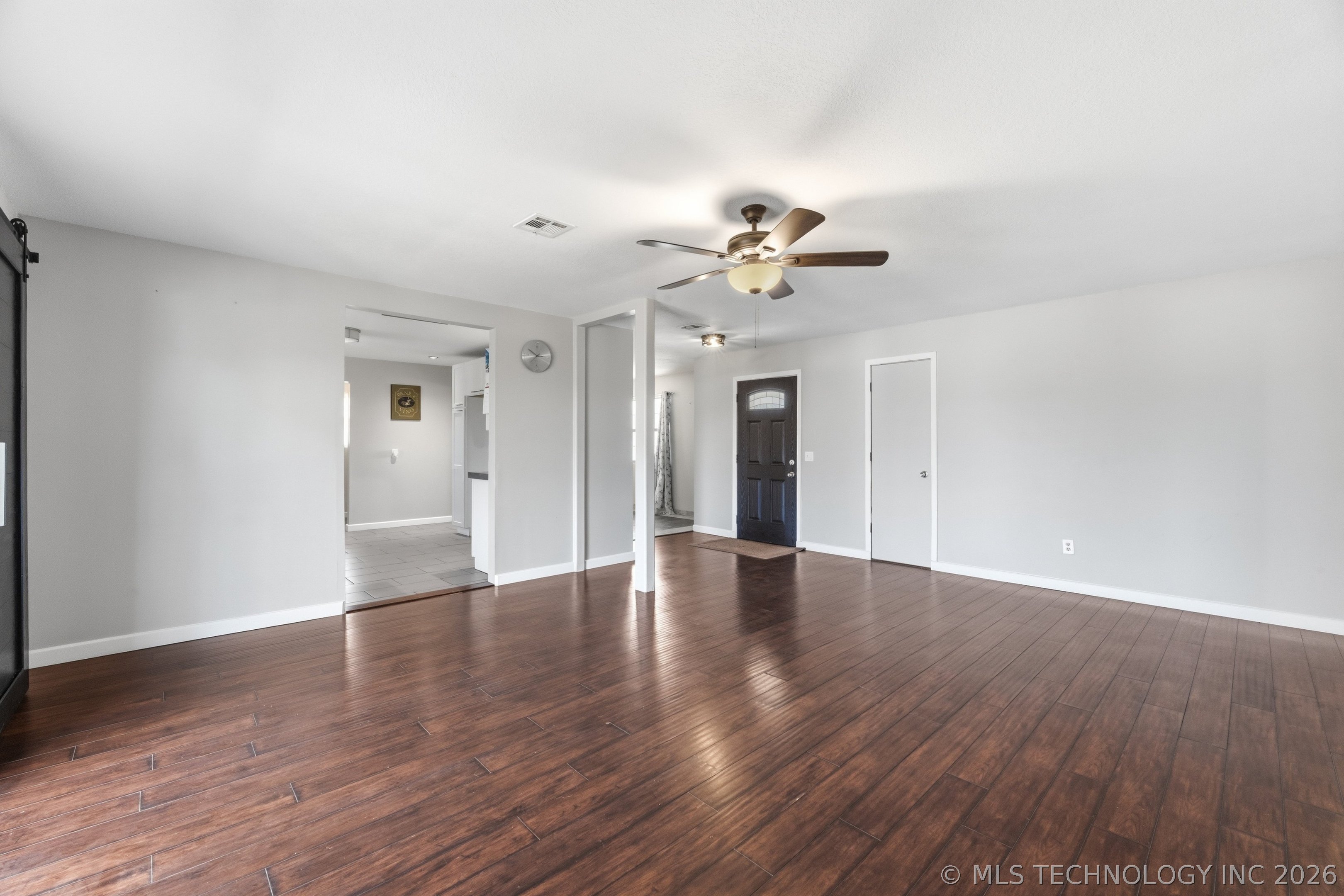 15201 S 4100 Road Property Photo 5