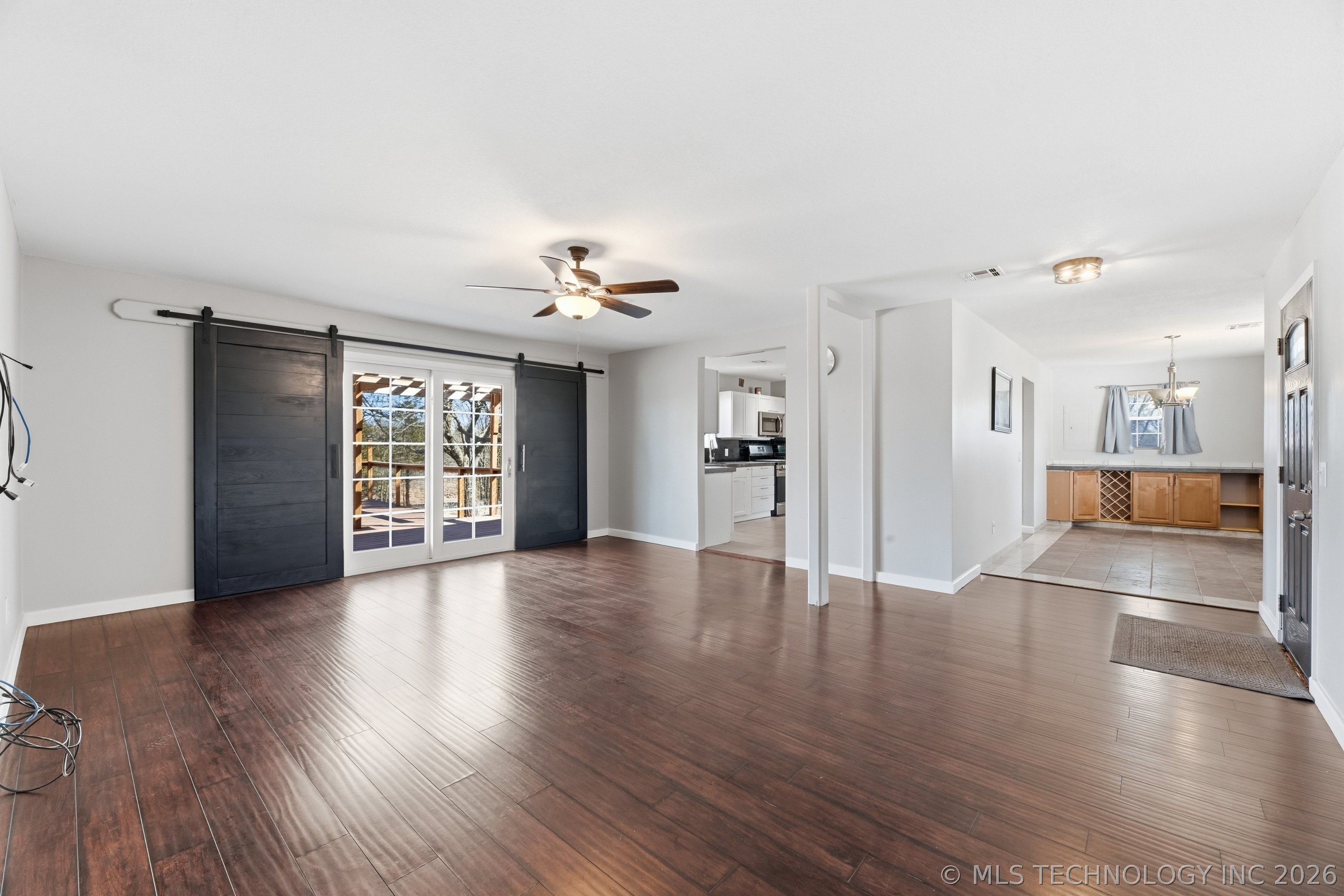 15201 S 4100 Road Property Photo 6
