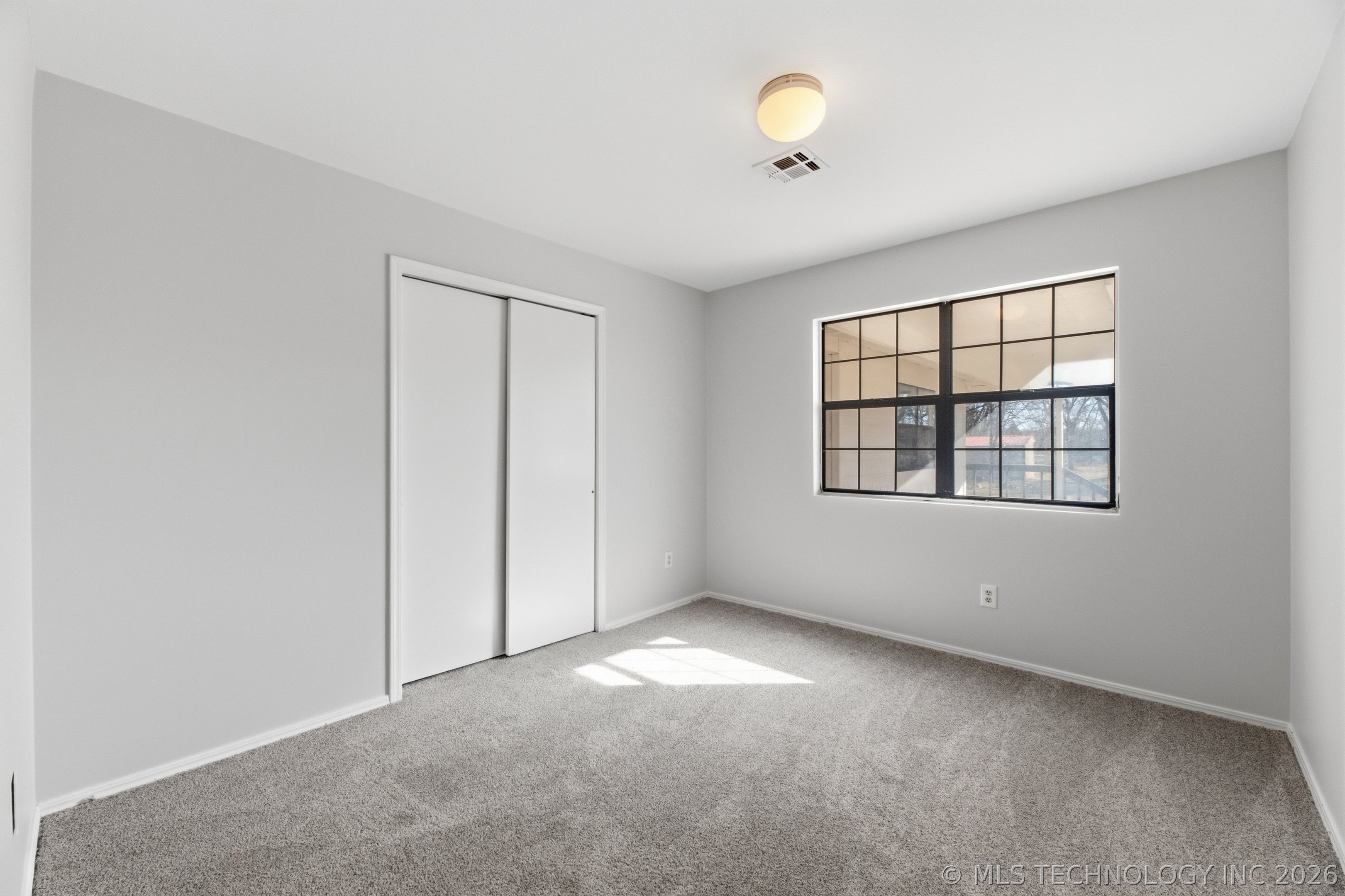 15201 S 4100 Road Property Photo 17