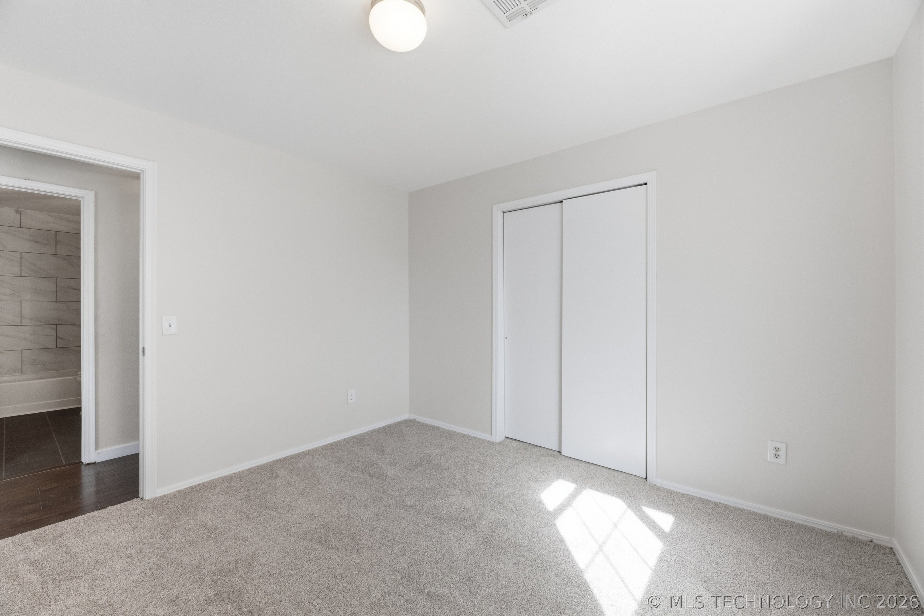 15201 S 4100 Road Property Photo 18