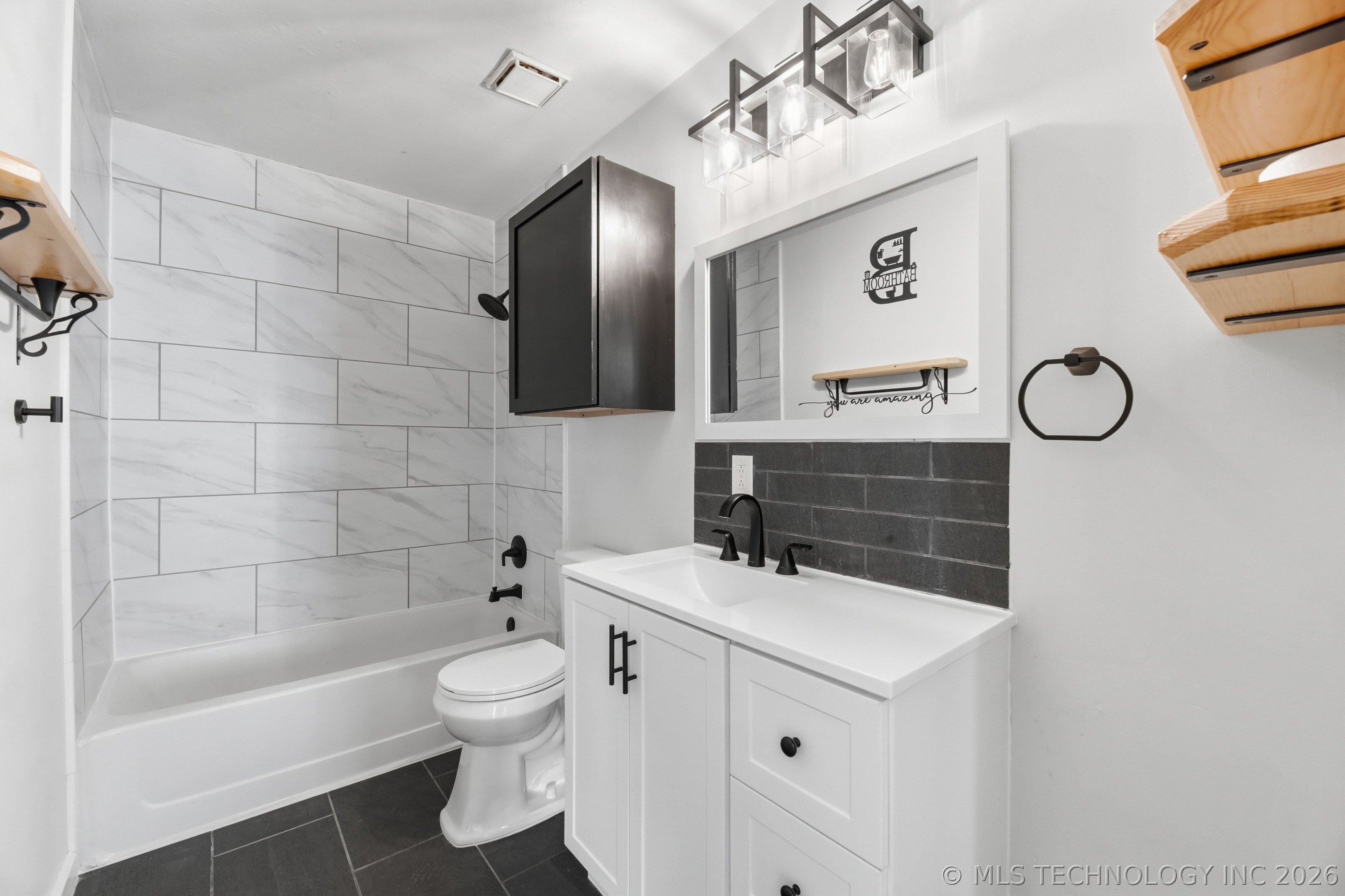 15201 S 4100 Road Property Photo 19