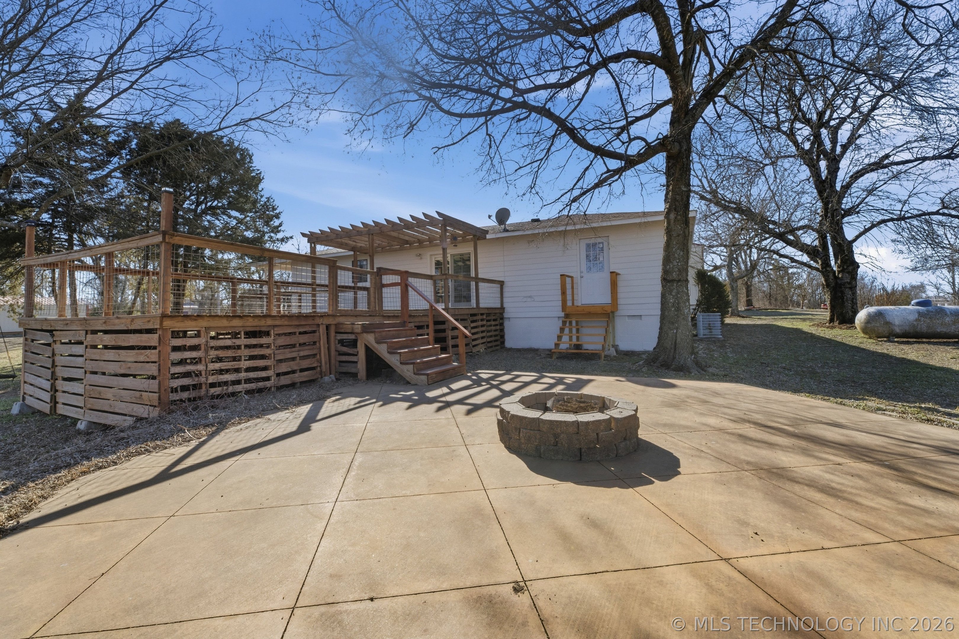 15201 S 4100 Road Property Photo 27